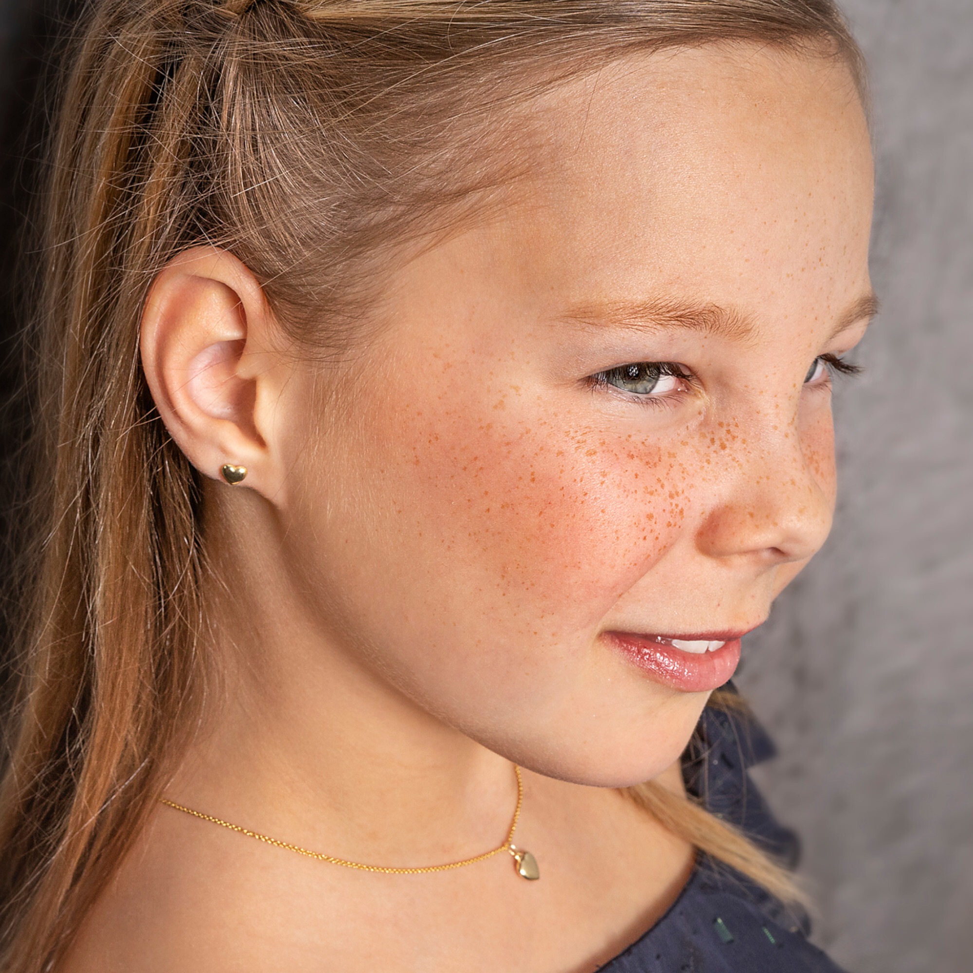 Paar Ohrhänger ONE ELEMENT "Herz Ohrringe Ohrstecker aus 333 Gelbgold", gold, Ohrringe, Damen, Damen, Gelbgold 333 Gold, Gelbgold 333, Gold, Liebevoll gearbeitet – ein schönes Geschenk für besondere Momente 2
