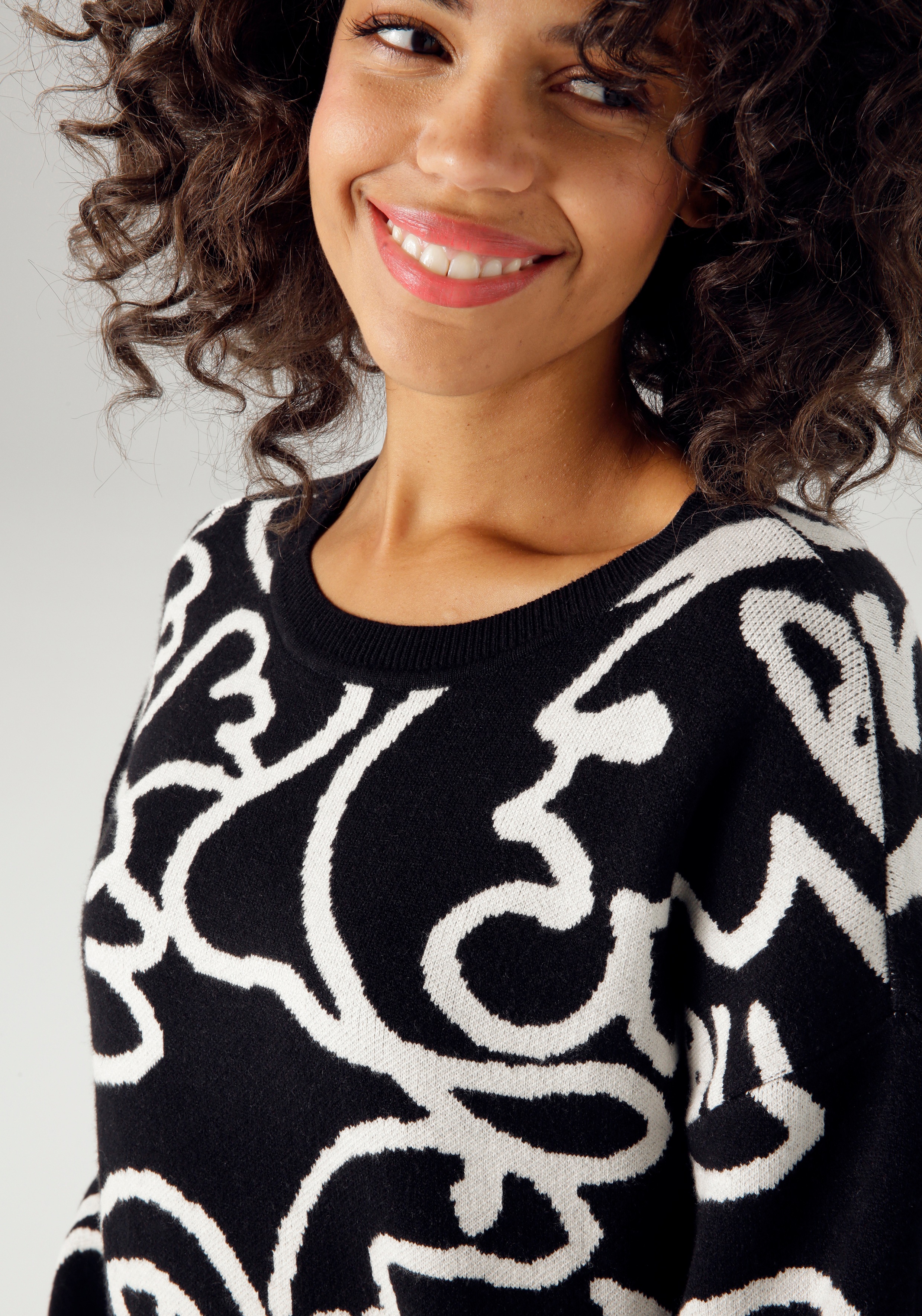Thumbnail - Aniston CASUAL Strickpullover mit fantasievollem, grafischen Jacquard-Muster - NEUE KOLLEKTION