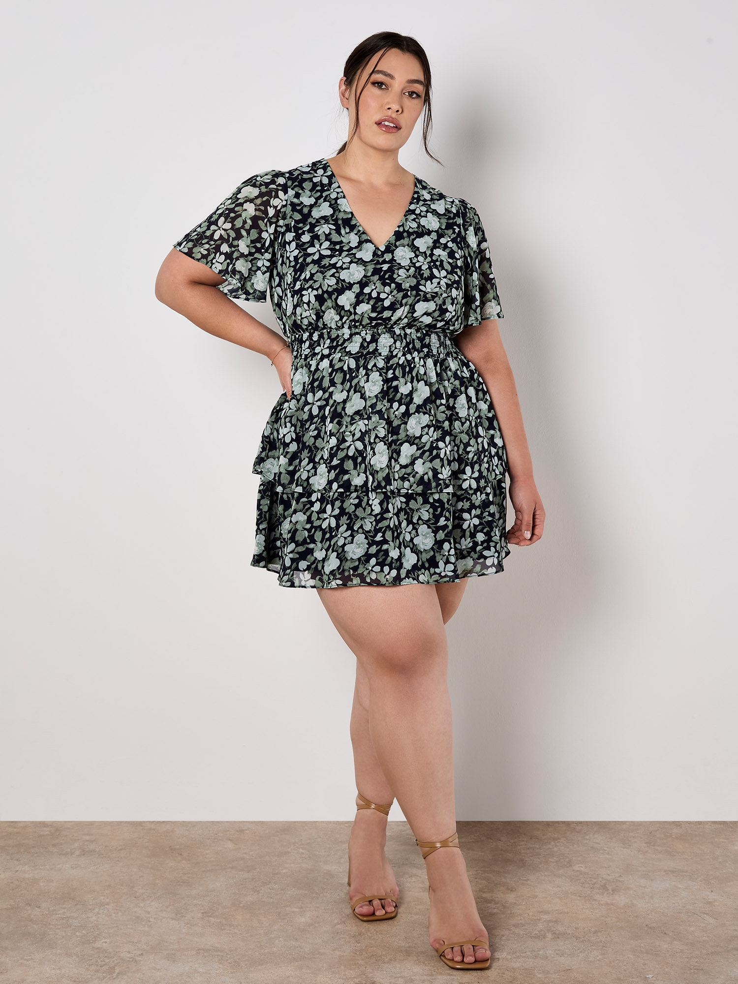 Apricot Minikleid »Florales Stufenkleid« mit Smokdetails