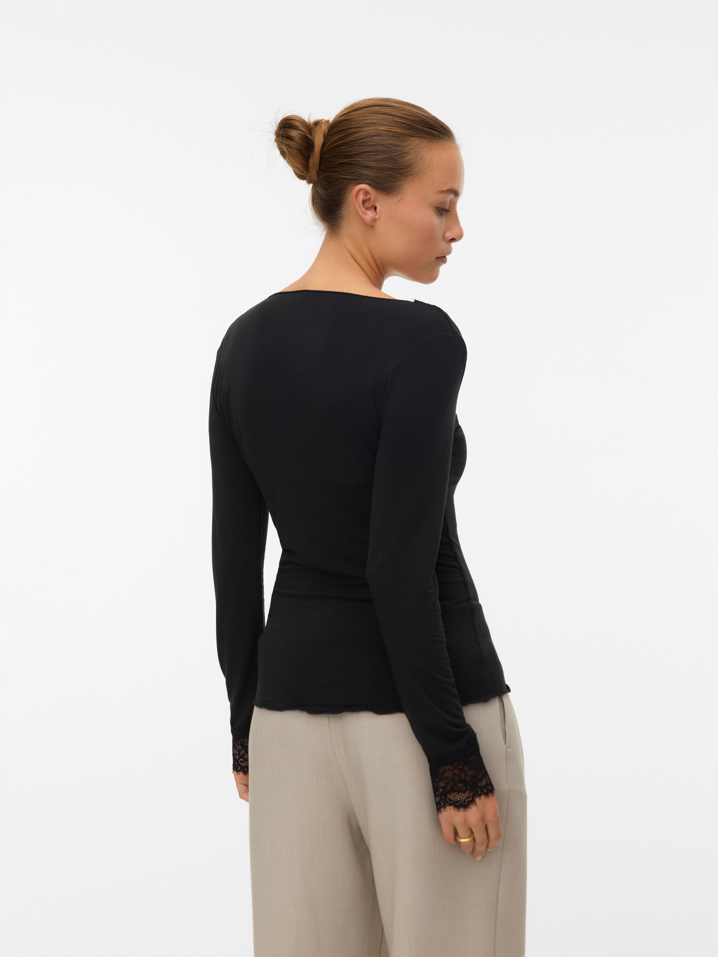 Vero Moda Langarmshirt "VMSKYE LS V-NECK LACE TOP JRS NOOS" günstig online kaufen