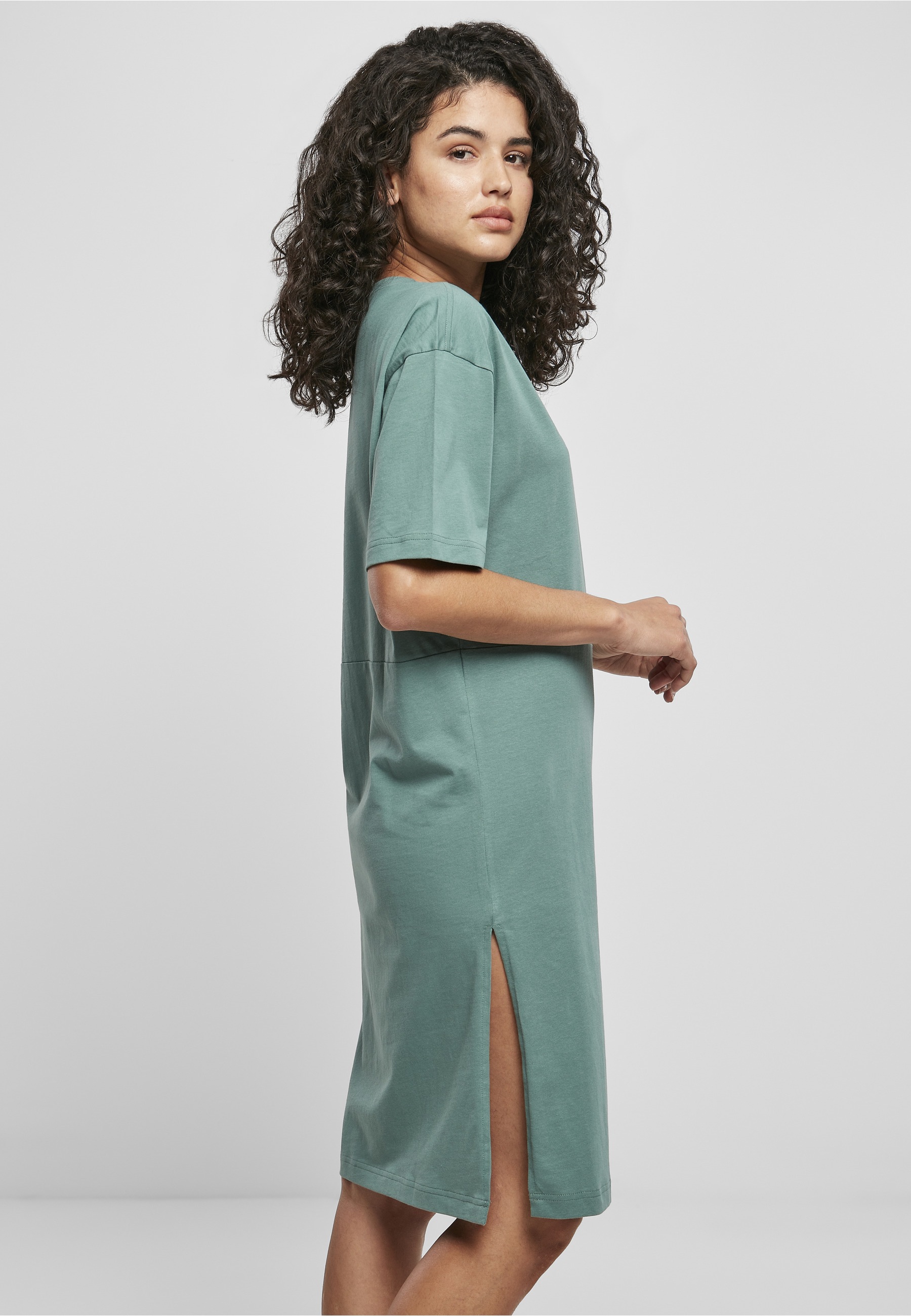 URBAN CLASSICS A-Linien-Kleid »Urban Classics Damen Ladies Organic Oversized Slit Tee Dress« 1 Stk. tlg.