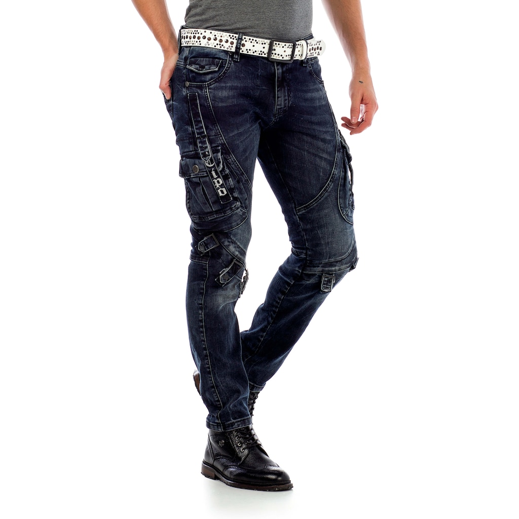 Cipo & Baxx Slim-fit-Jeans mit Verschlussschnallen in Straight Fit