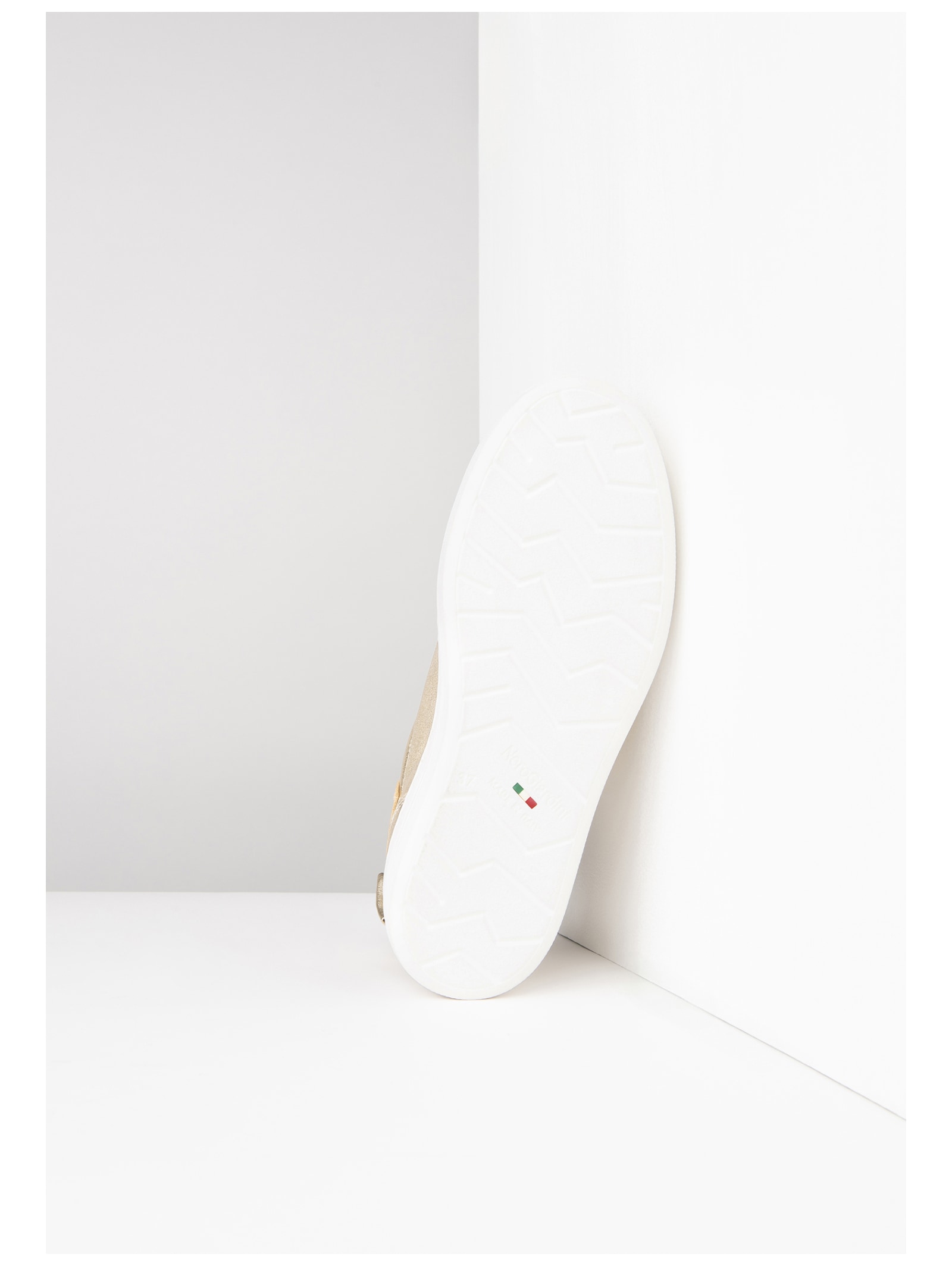 Nero Giardini Plateausneaker »Nero Giardini Sneaker Lederimitat«