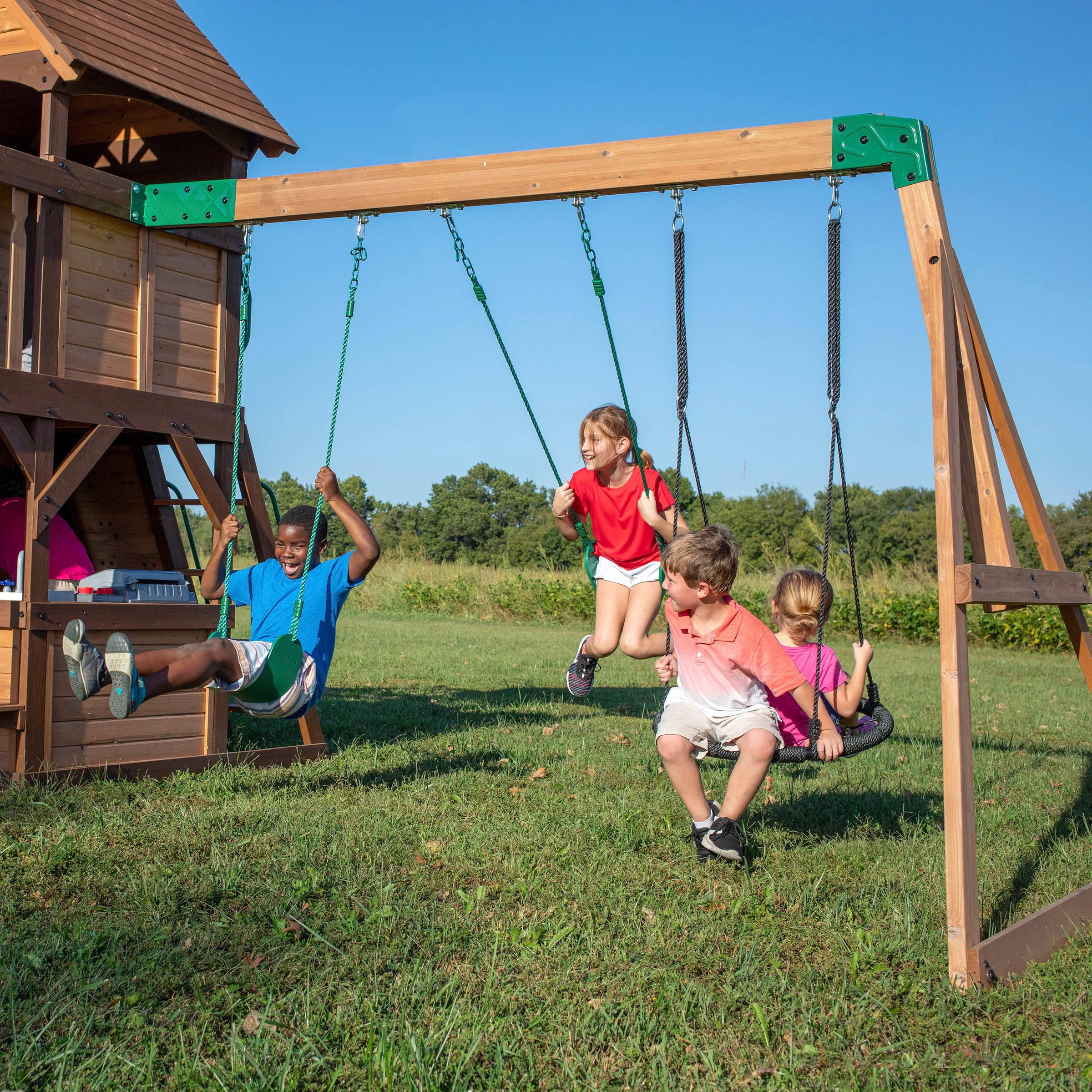 Backyard Discovery Spielturm »Cedar Cove«, mit Schaukeln, Rutsche und Aussichtsturm