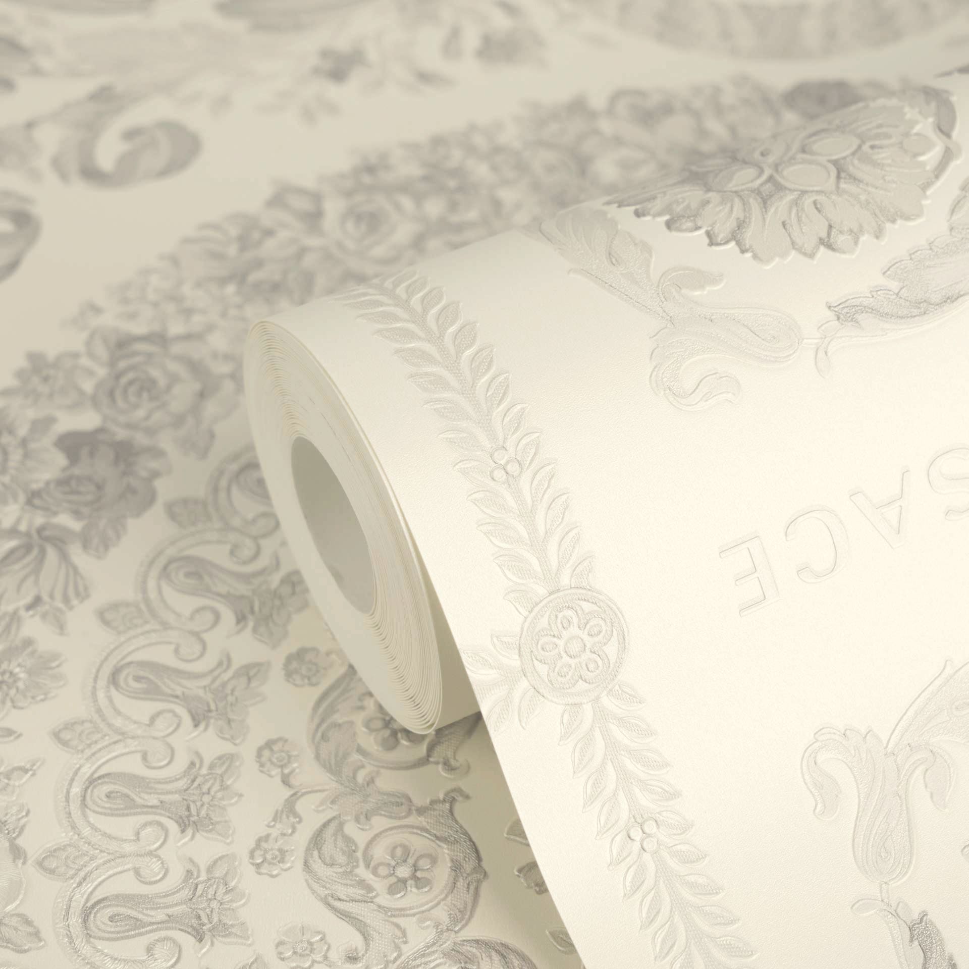 Versace Vliestapete »Versace 6 Heritage –« 3D-Optik | Barock | Motiv geprägt Opulentes Medaillon-Design mit Glanz & fein strukturierter Oberfläche