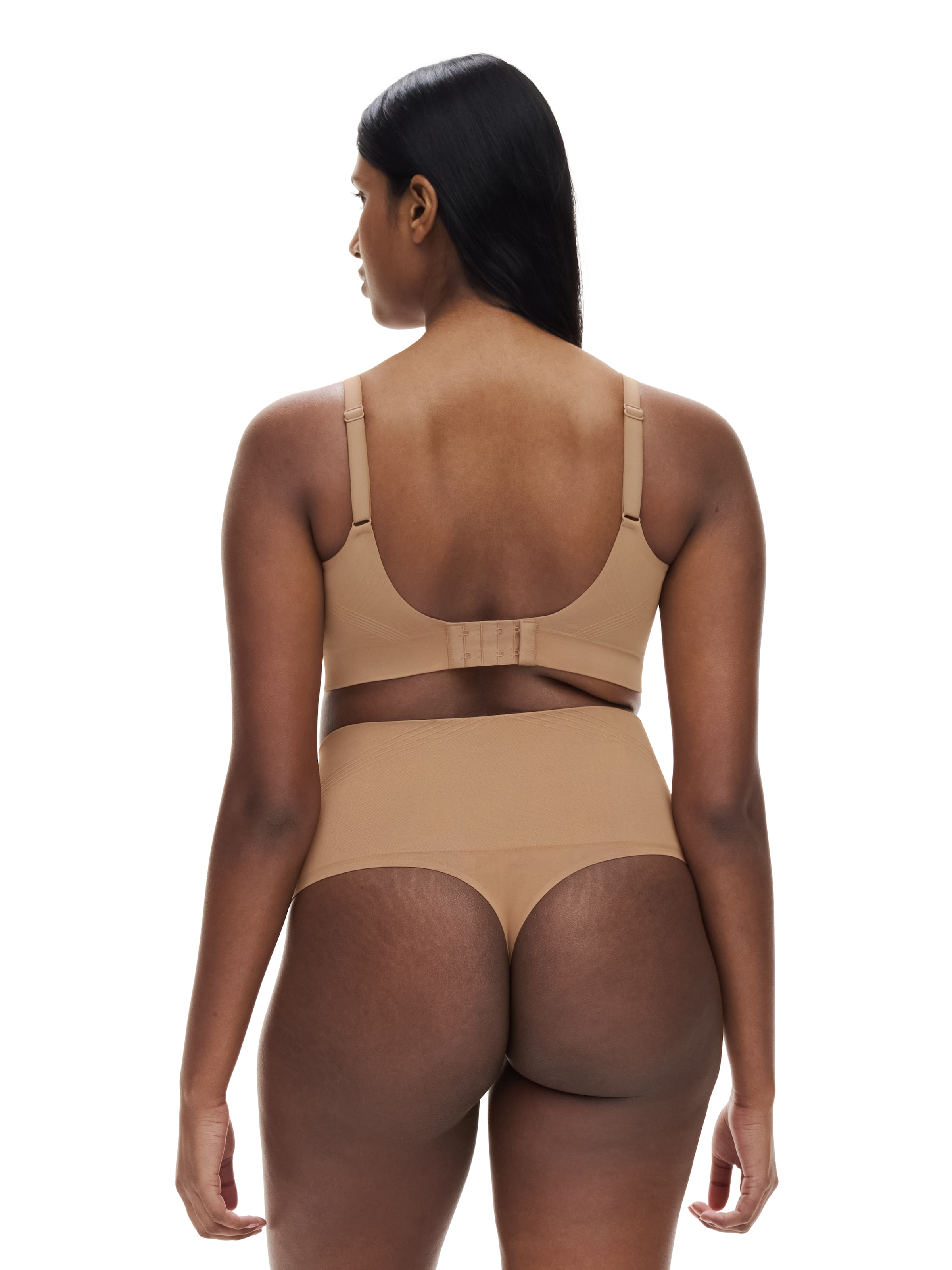 Chantelle Shapingstring »SMOOTH COMFORT« glättender Effekt, mit hoher Taille