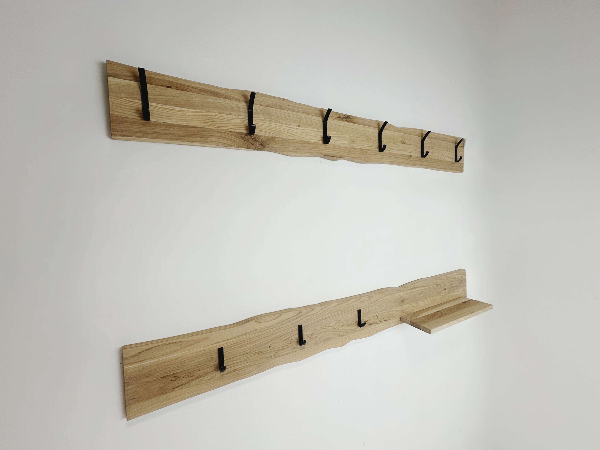 OTTO home Garderobenpaneel »Brodi« B/T/H: 160/20/17 cm, 2 Stk. tlg. aus massiver Eiche, FSC®-zertifiziert