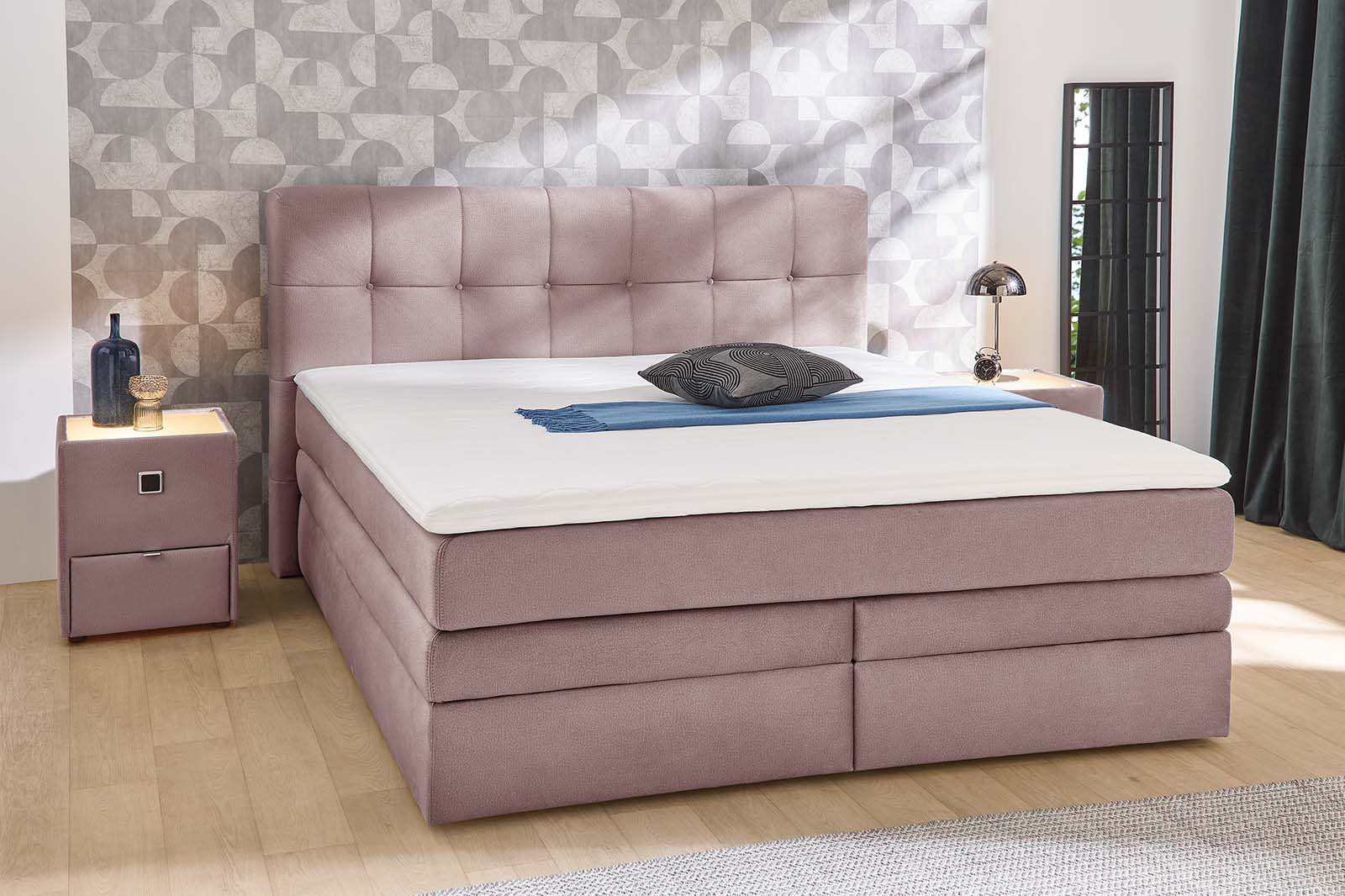 Jockenhöfer Gruppe Boxspringbett "AMY mit Bettkasten, inkl. Taschenfederkernmatratze Härtegrad H3-H4" mit 6 cm Kaltschaum-Topper, Samt-Bezug, 180x200 und 200x200 cm