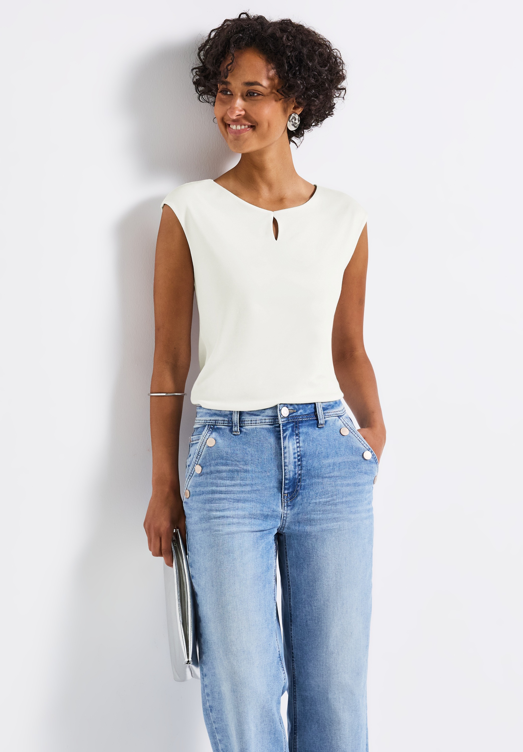 STREET ONE Shirttop "Style ADA", Rundhals mit Cut-Out-Detail günstig online kaufen