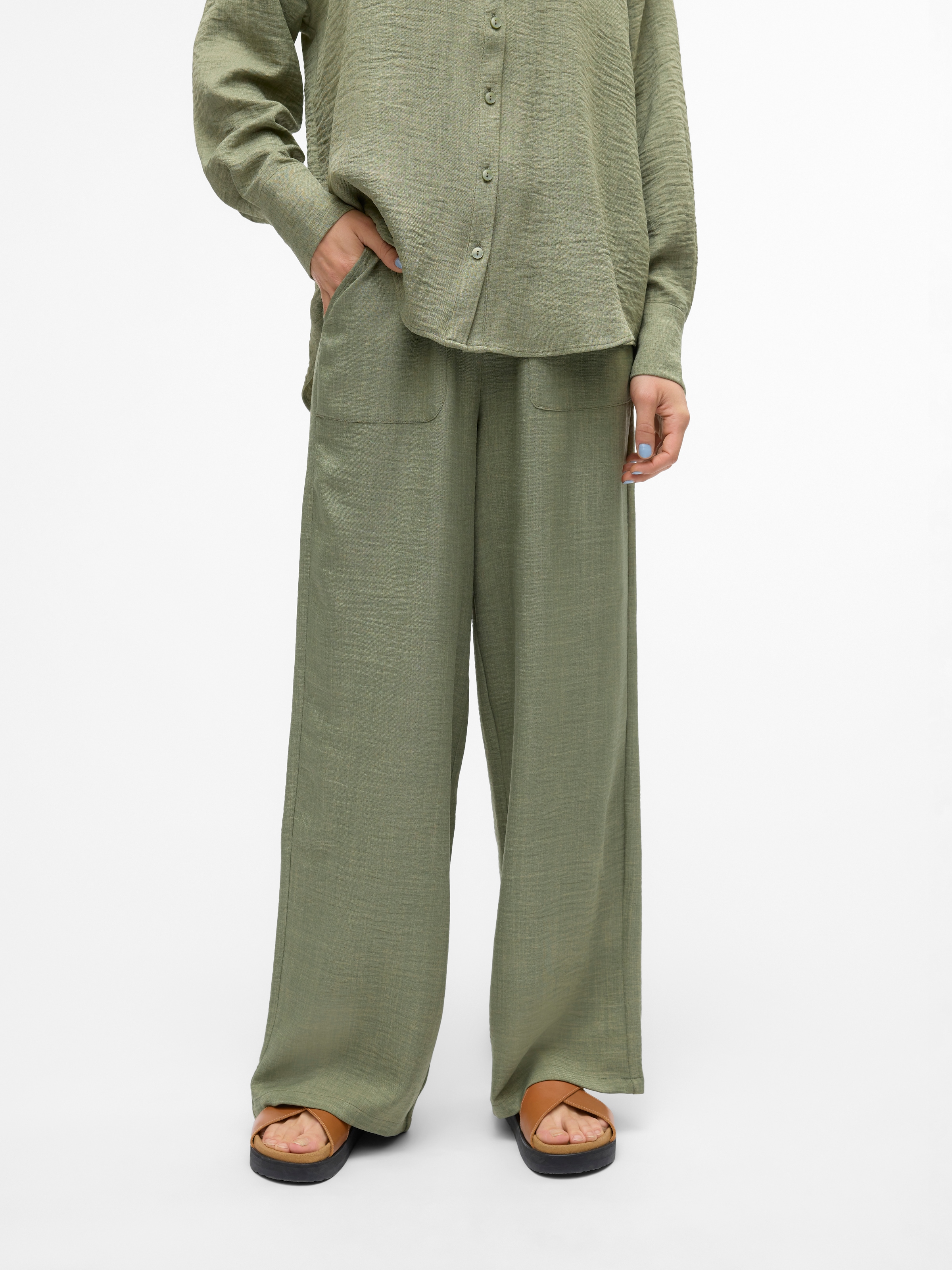 Schlupfhose »VMMELANEY HW LOOSE PANT WVN GA NOOS«