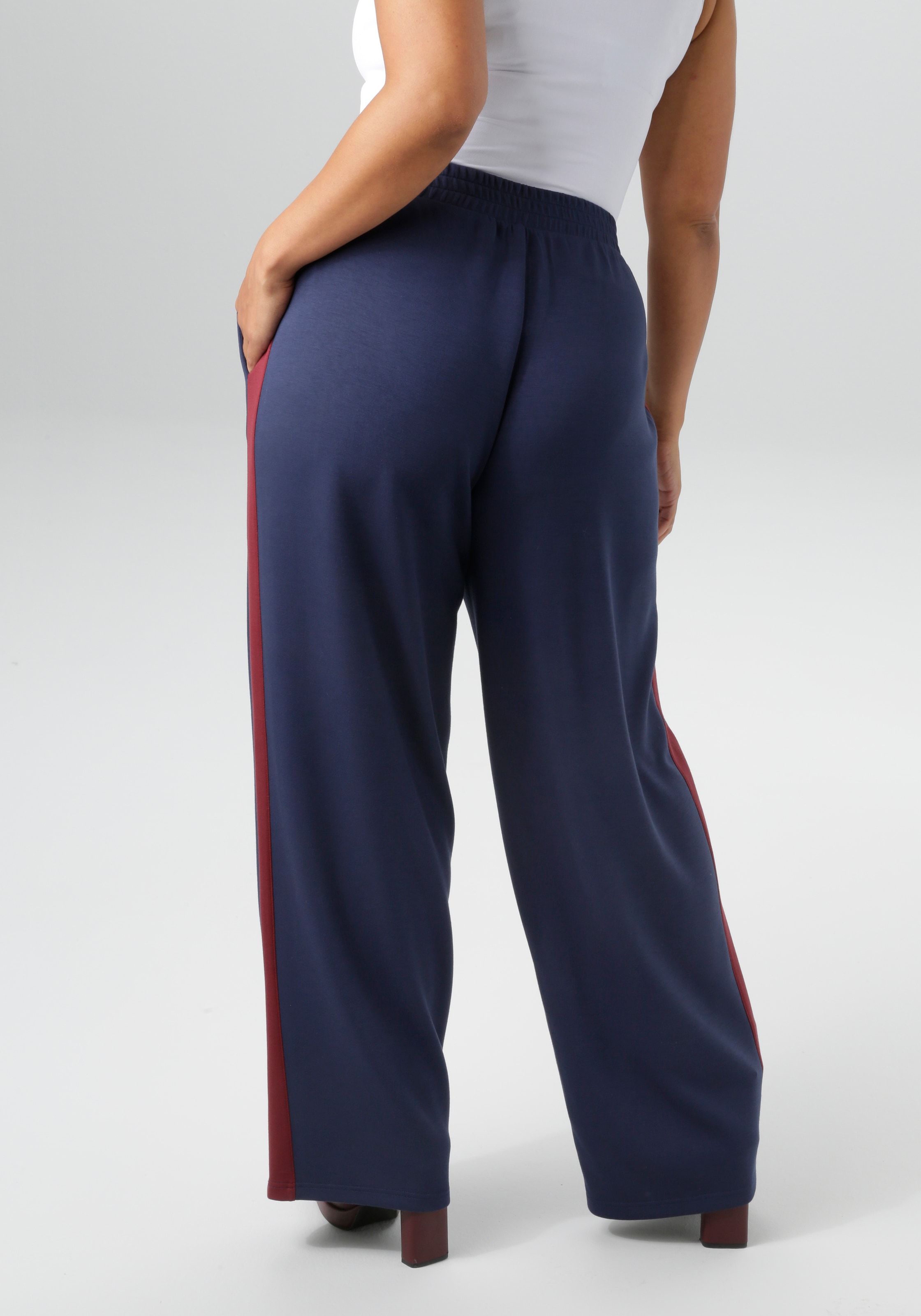 Aniston PLUS Sweathose, aus super weichen, elastischen Jersey-Qualität - NEUE KOLLEKTION