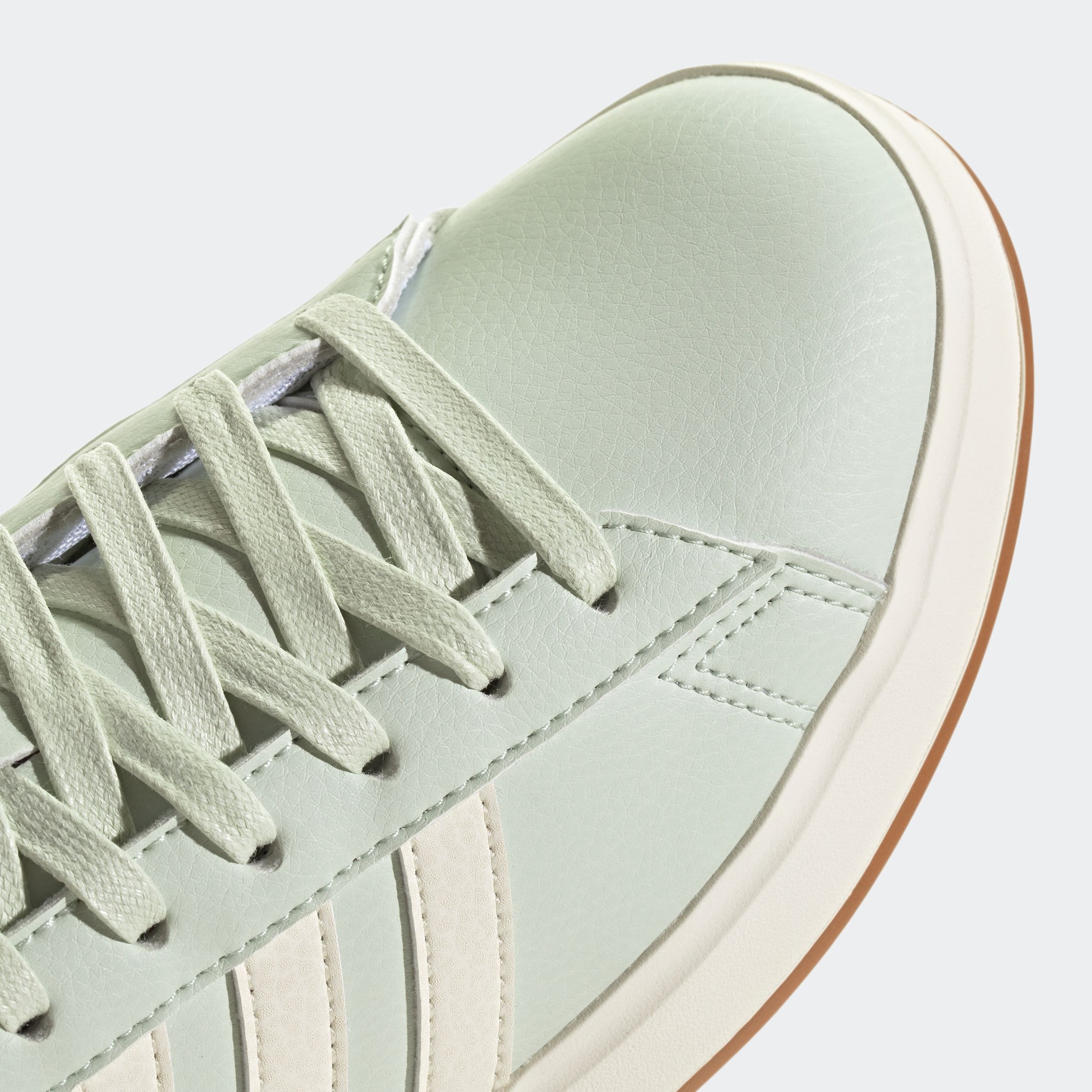 adidas Sportswear Sneaker »GRAND COURT 2.0«, Design auf den Spuren des adidas Superstar