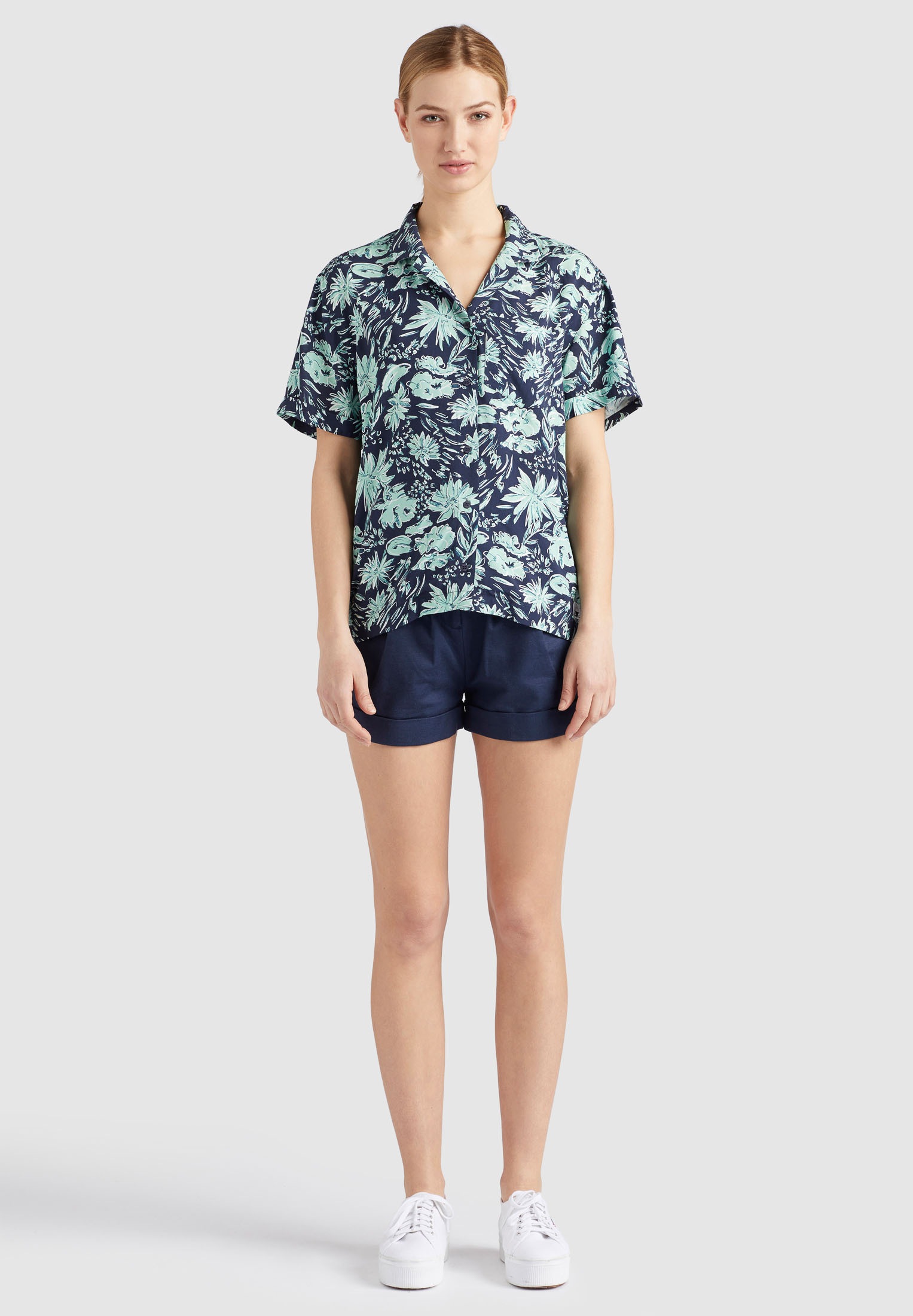 khujo Kurzarmbluse »khujo Bluse ALMERIA«, aus bedruckter Viskose im Loose Fit