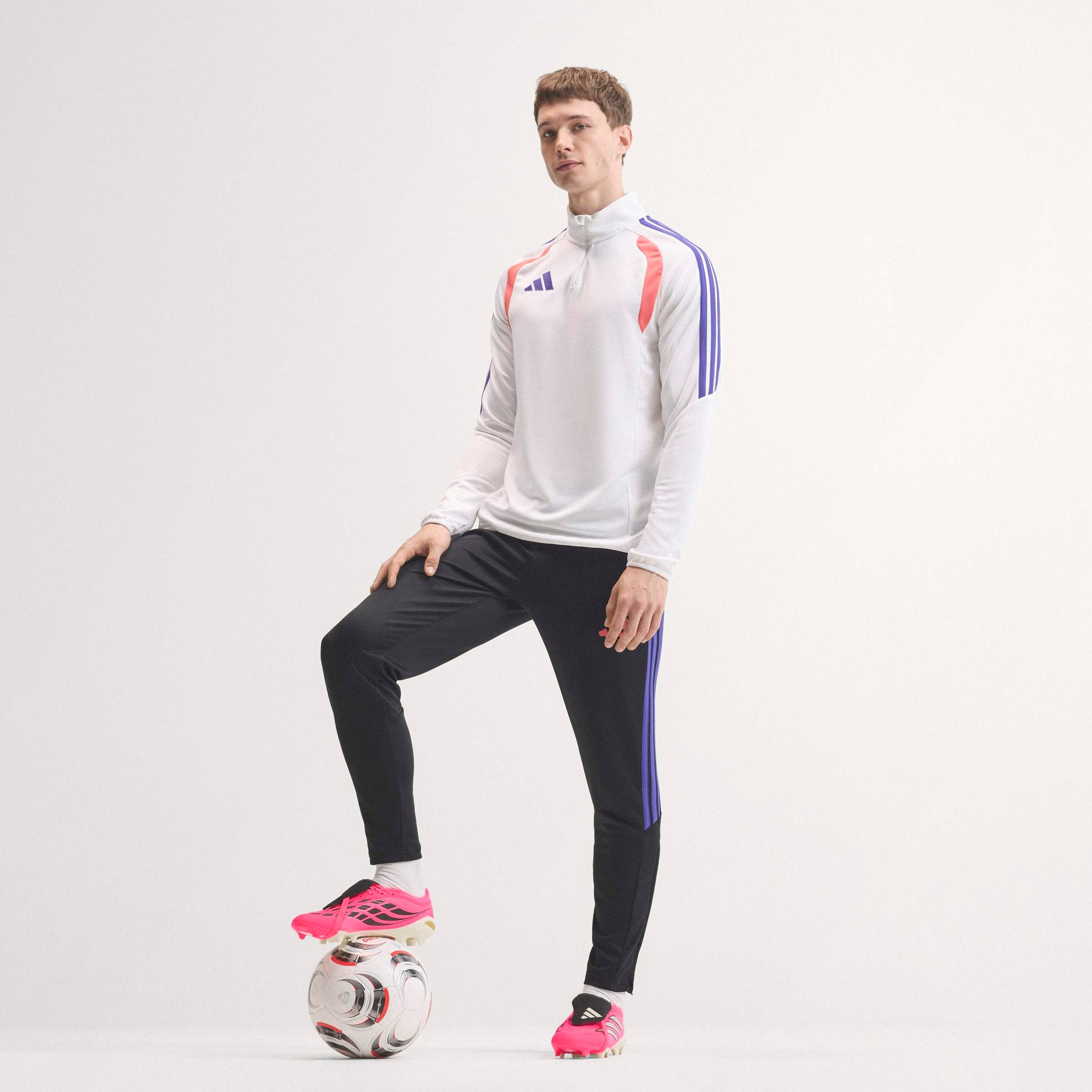 adidas Performance Fußballschuh »PREDATOR LEAGUE , FESTE BÖDEN, UMSCHLAGBARE ZUNGE«  für Rasen und feste Böden, gespielt bei der Weltmeisterschaft 2026