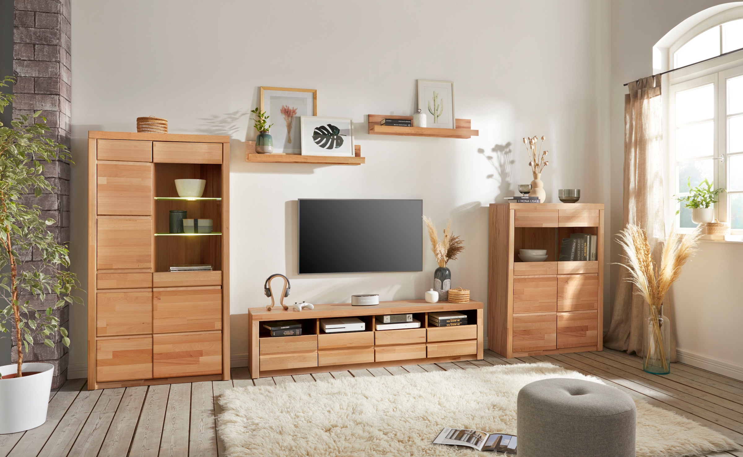 Home affaire Vitrine »Silkeborg«, teilmassiv, schöne grifflose Optik