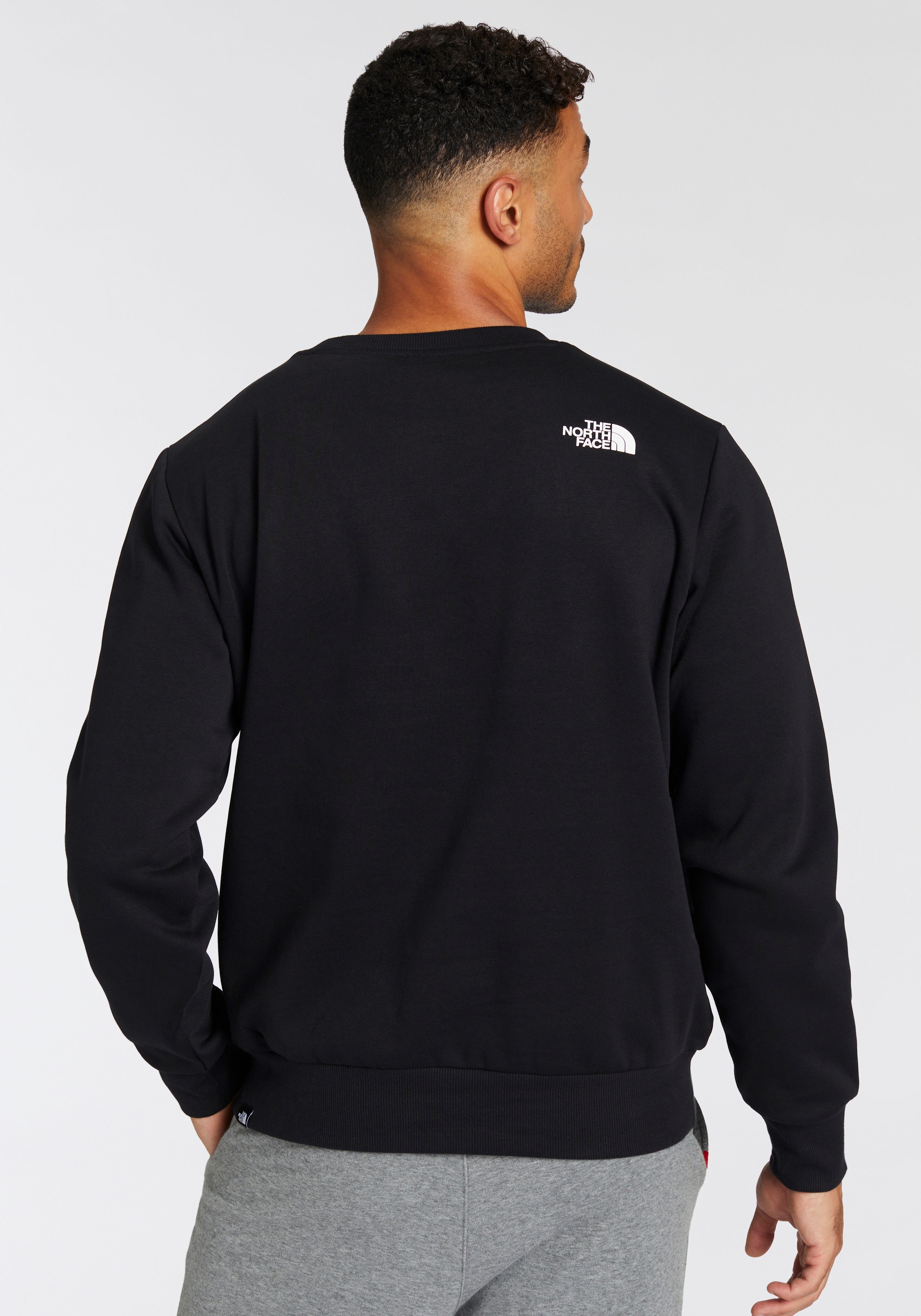 Thumbnail - The North Face Sweatshirt "M SIMPLE DOME CREW", 1 Stk. für sportlichen Stil im Alltag, aus Baumwollmischung, pflegeleich...