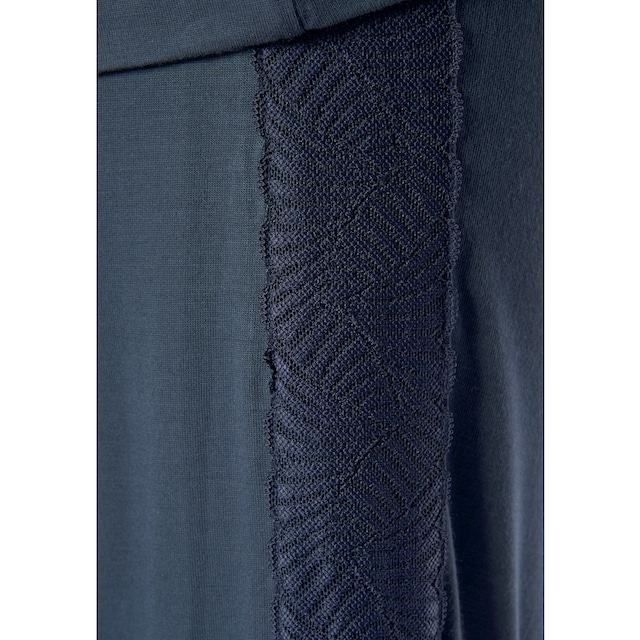 LASCANA Pyjama, (2 tlg., 1 Stück), mit aufgesetzten Spitzen-Details online  kaufen | BAUR