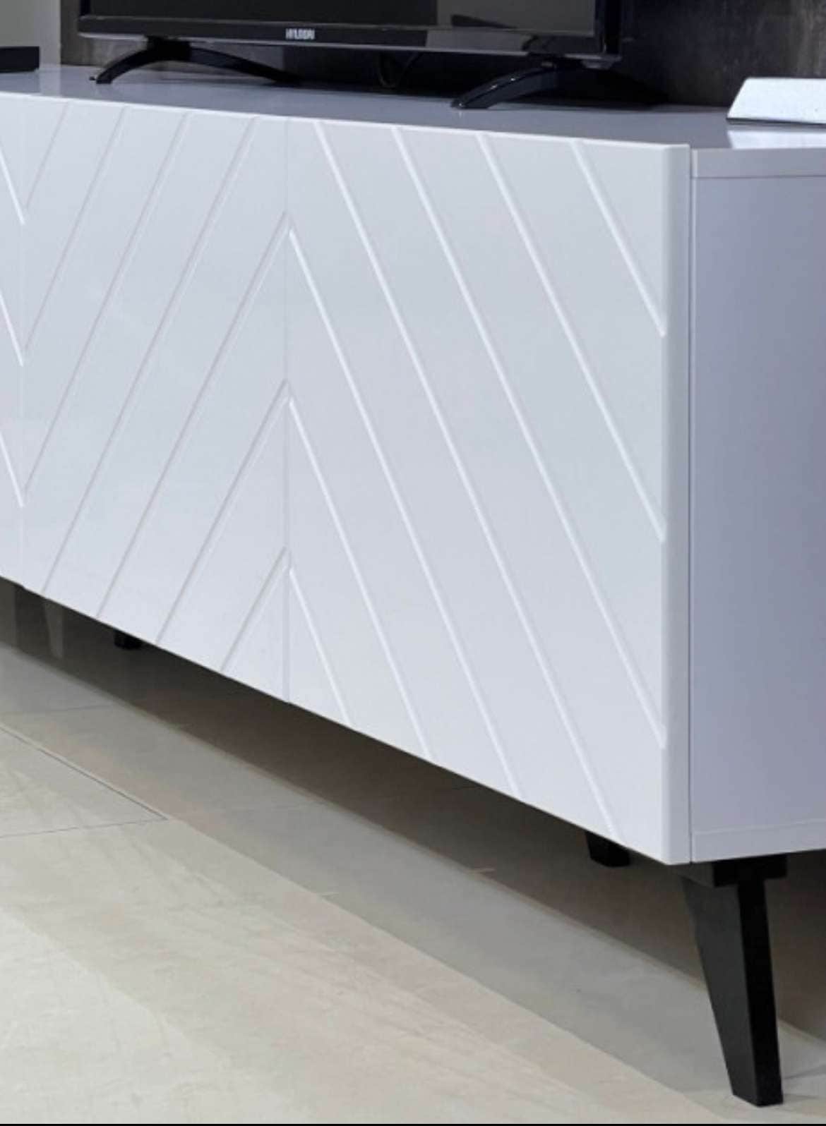 OTTO home Lowboard »HOLLY 2.0, TV-Board, TV-Kommode, TV-Schrank, TV-Unterschrank, TV-Möbel« Modernes lackiertes Hochglanz TV-Board, grifflos, Breite 200 cm