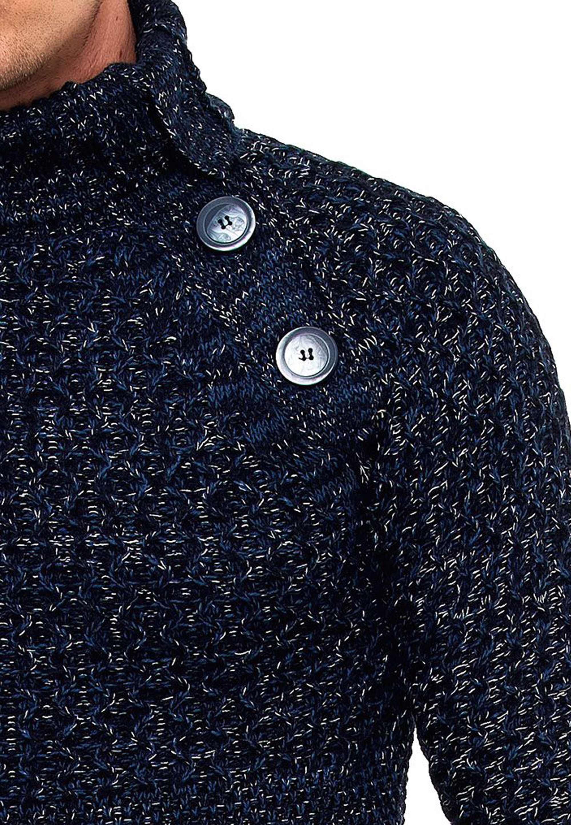 Rusty Neal Strickpullover, mit modischen Zierknöpfen