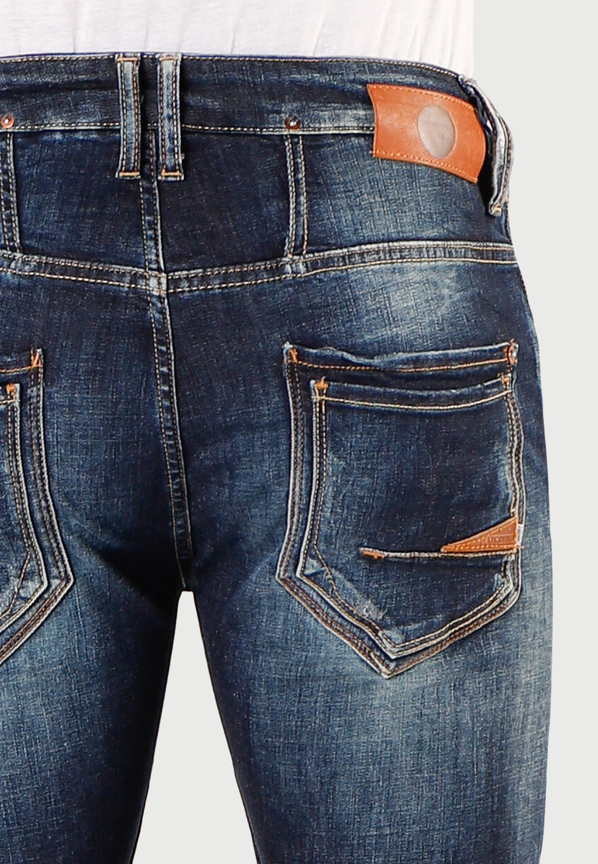 Le Temps Des Cerises Slim-fit-Jeans, in modischem Used-Look