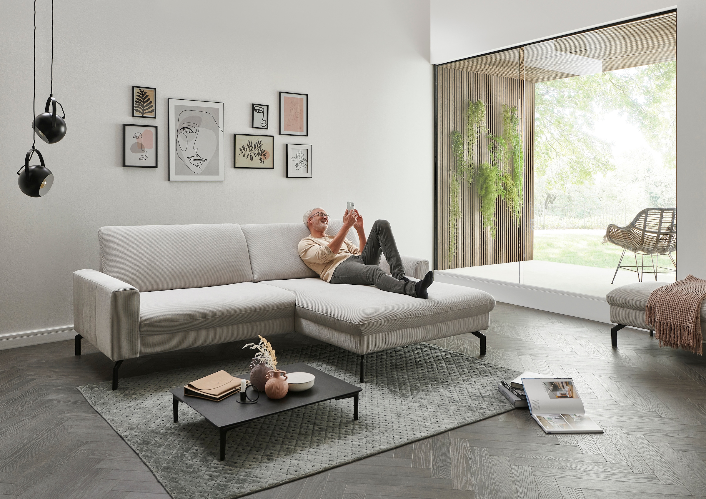Die PlanBar Ecksofa »ZE-EM20028 L-Form, Breite 248 cm« wahlweise mit Kopfstützen und Sitztiefenverstellung