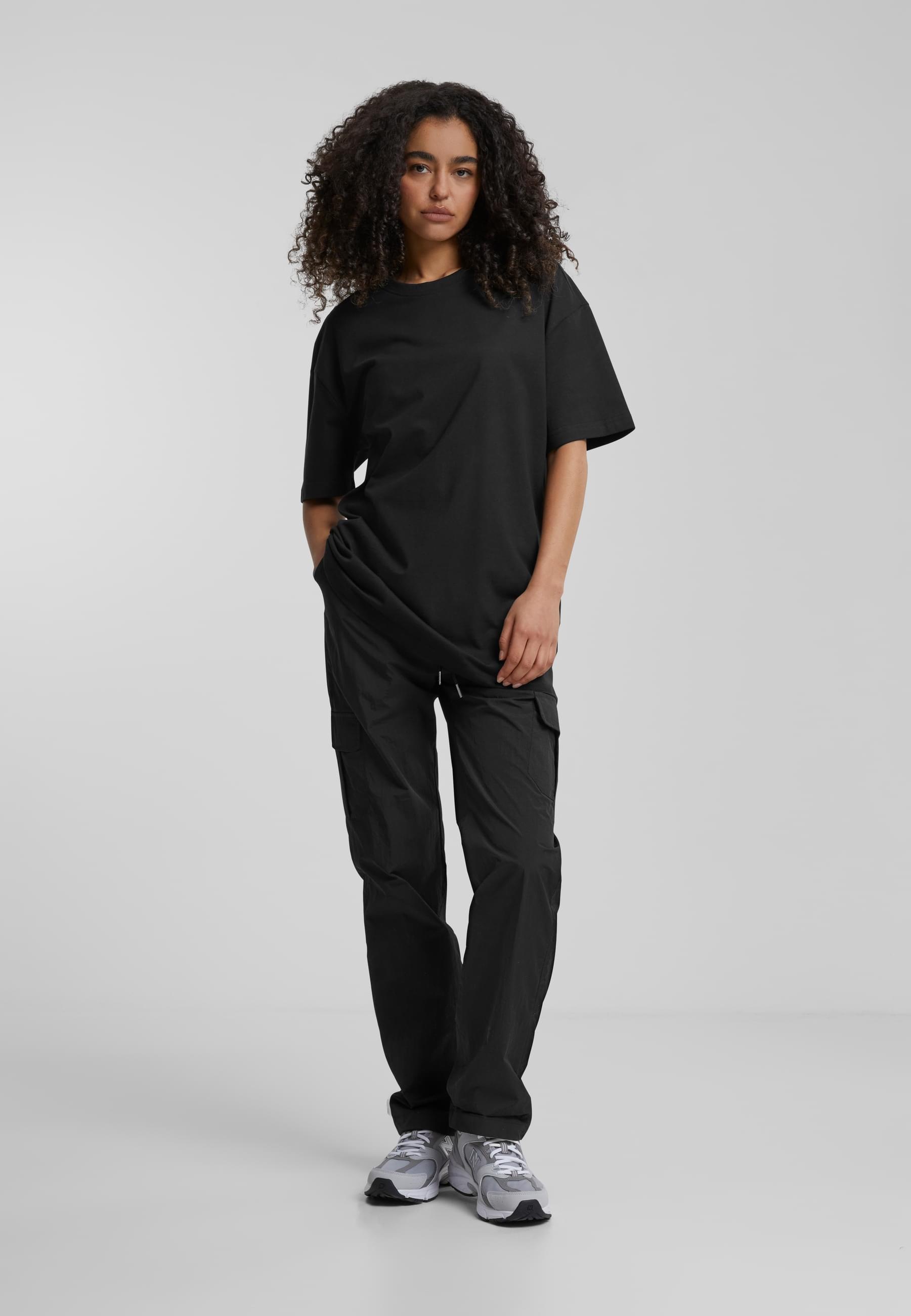 URBAN CLASSICS T-Shirt »Urban Classics Damen Ladies Oversized Boyfriend Tee«, (1 tlg.)