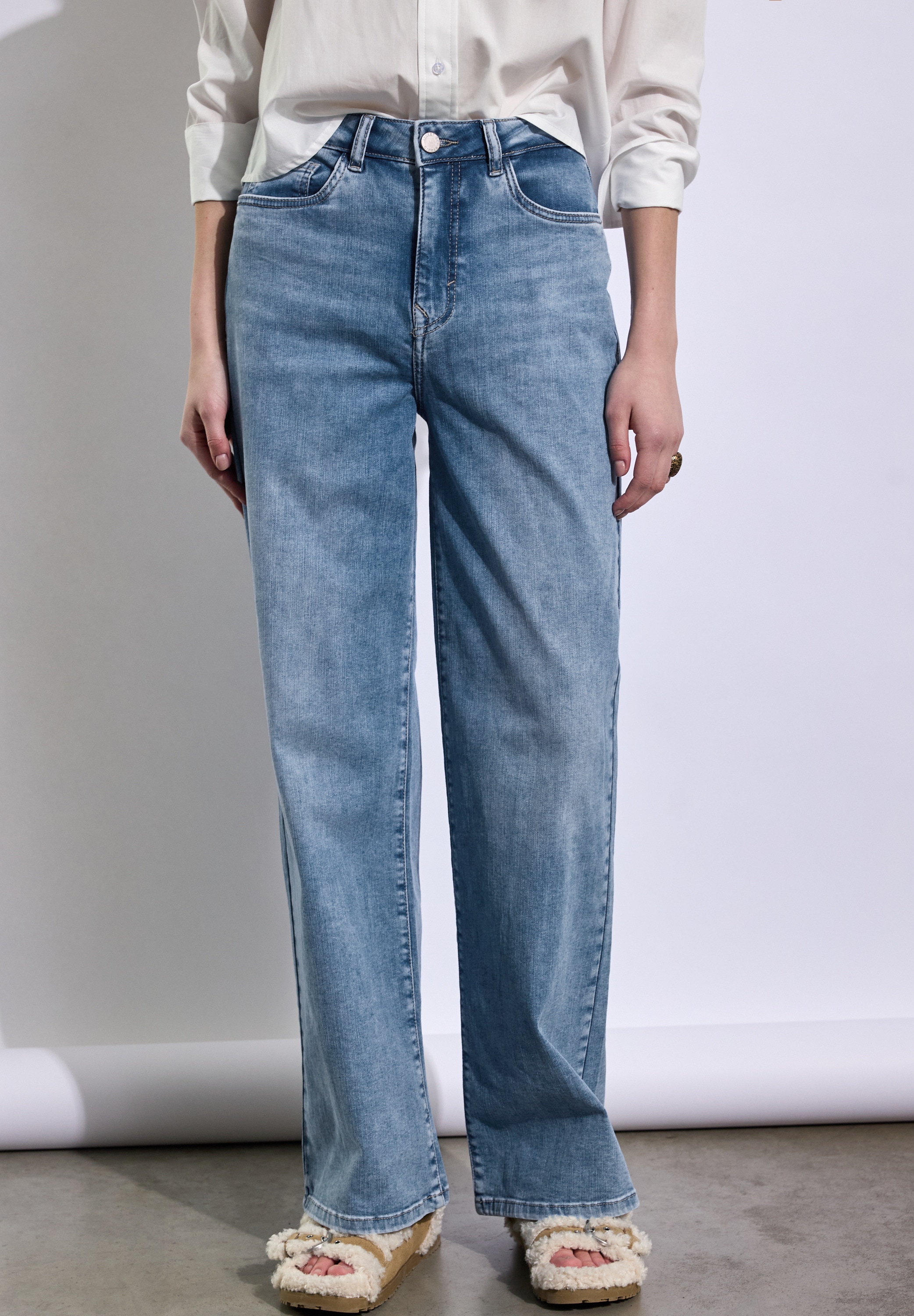STREET ONE STUDIO Loose-fit-Jeans, im Loose Fit