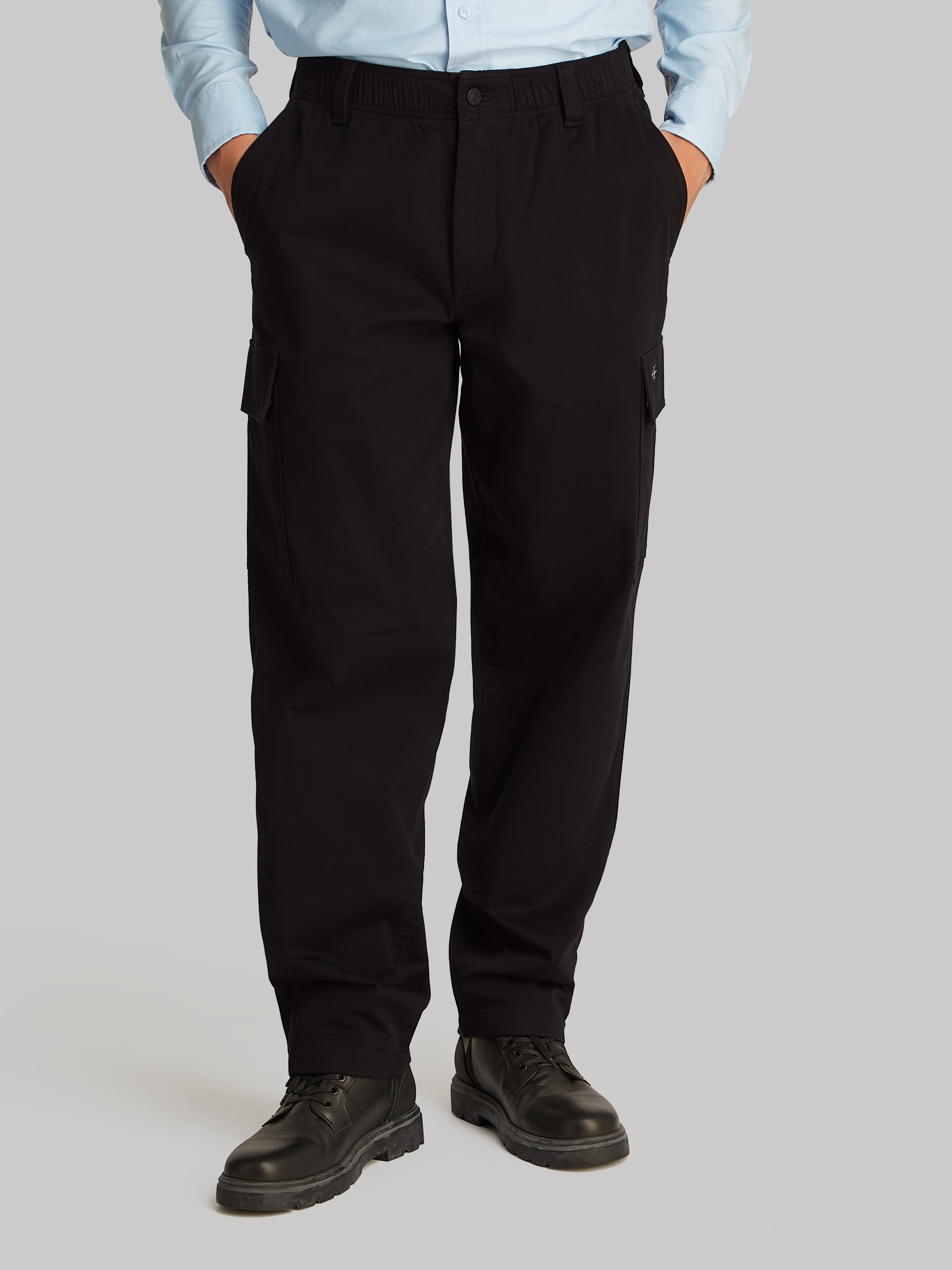 Calvin Klein Jeans Cargohose "REGULAR STRAIGHT CARGO", mit Logoprägung