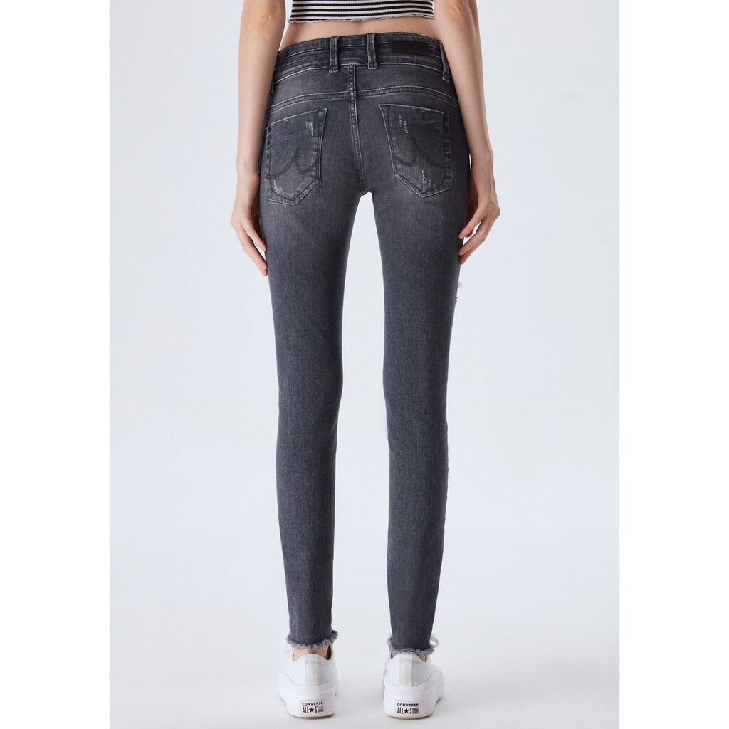 LTB Skinny-fit-Jeans »Julita X«, mit extra-engem Bein, niedriger Leibhöhe und Stretch-Anteil