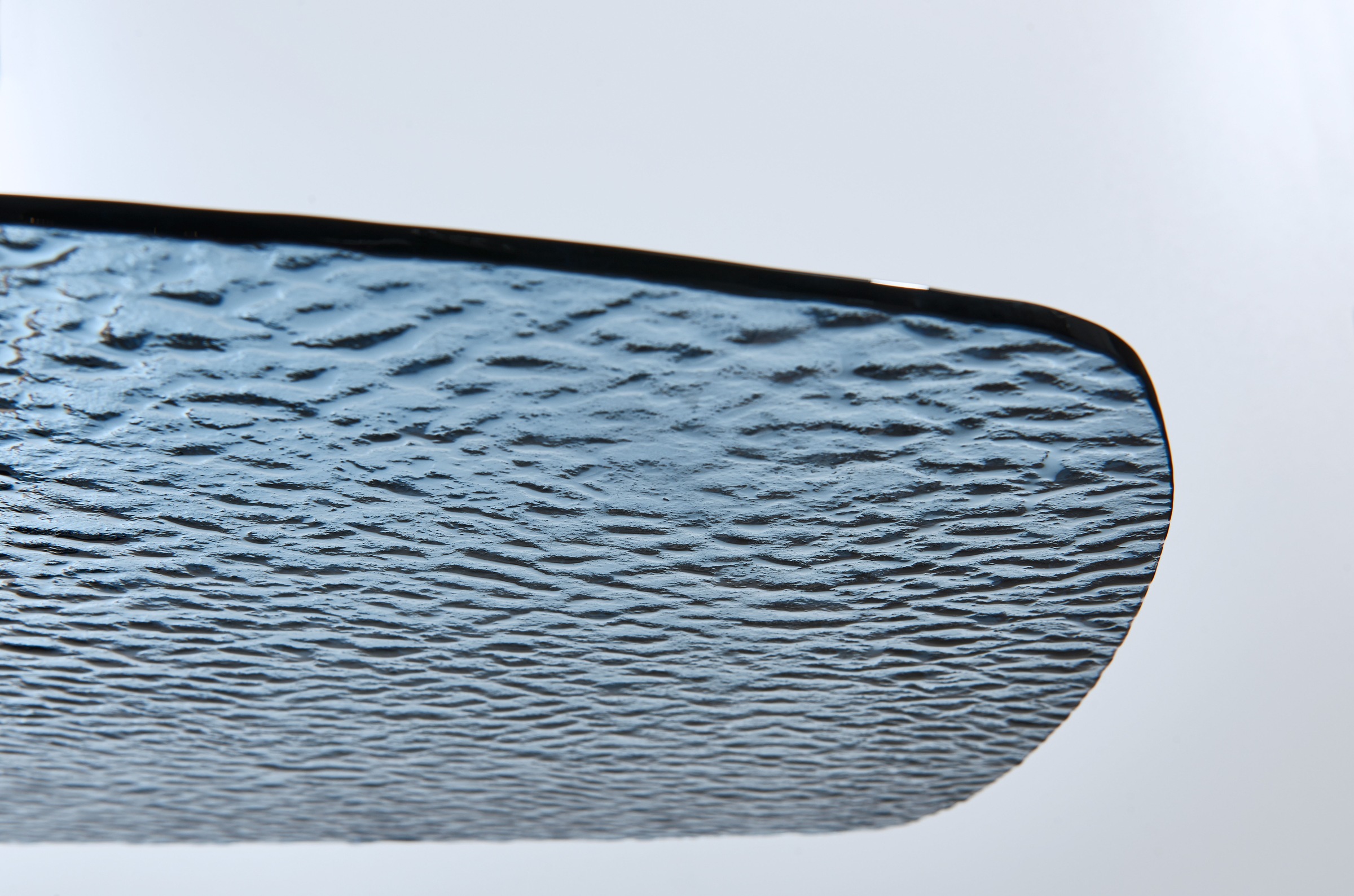 Stolkom Couchtisch »Elias Glastisch schwarz, Wohnzimmertisch BxHxT 110x44x70 cm«, Sicherheitsglas Bruchsicher, Glasplatte Wasserwelle schwarz getönt