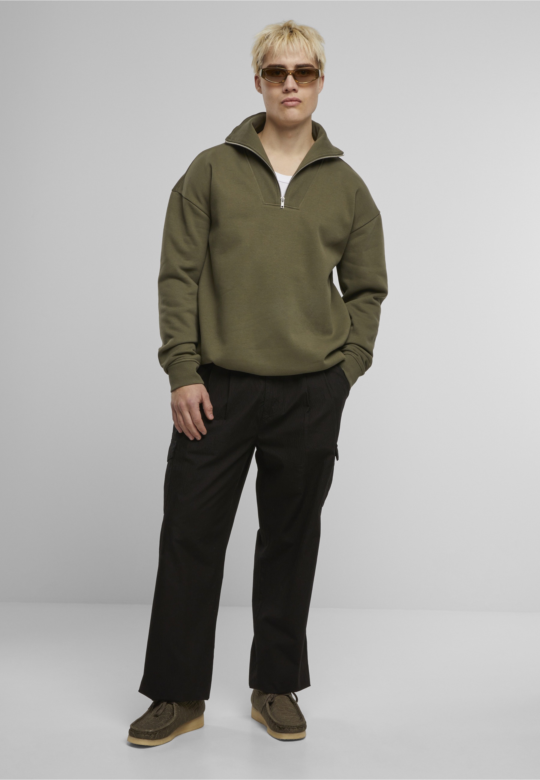 URBAN CLASSICS Sweater »Urban Classics Cut&Sew Troyer«, 1 Stk.
