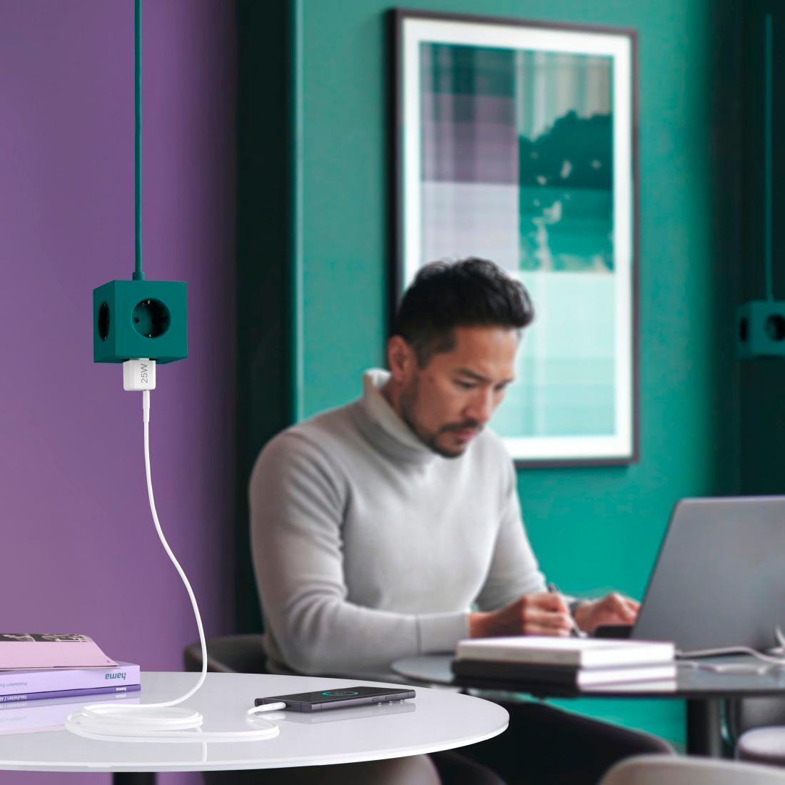 Hama Schnelllade-Gerät »Schnellladegerät (USB-C, PD/QC, extraklein 2,9 x 2,75 x 2,75 cm, 25 W)«, (1 St.)