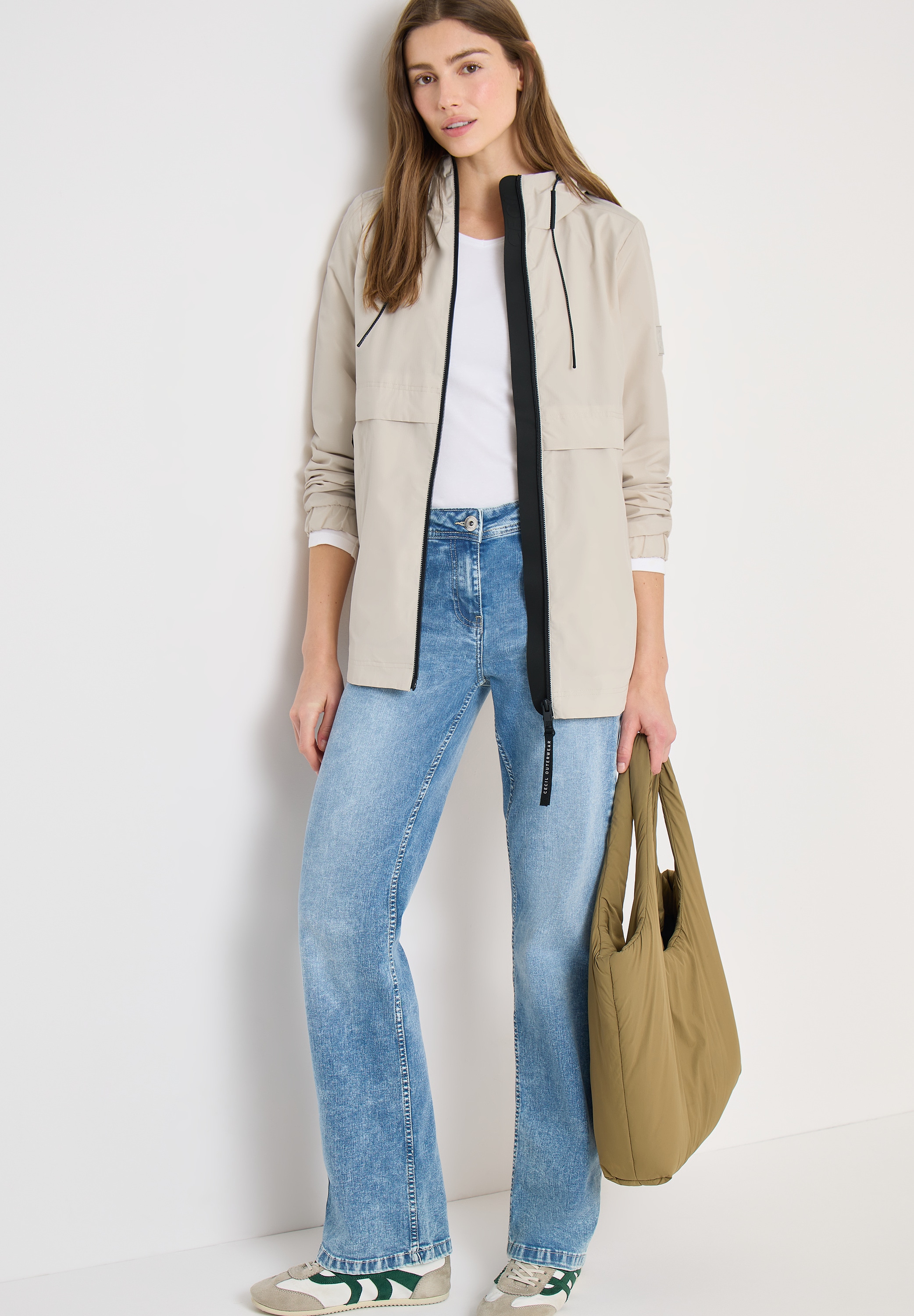 Cecil Kurzjacke mit Kapuze mit Kapuze