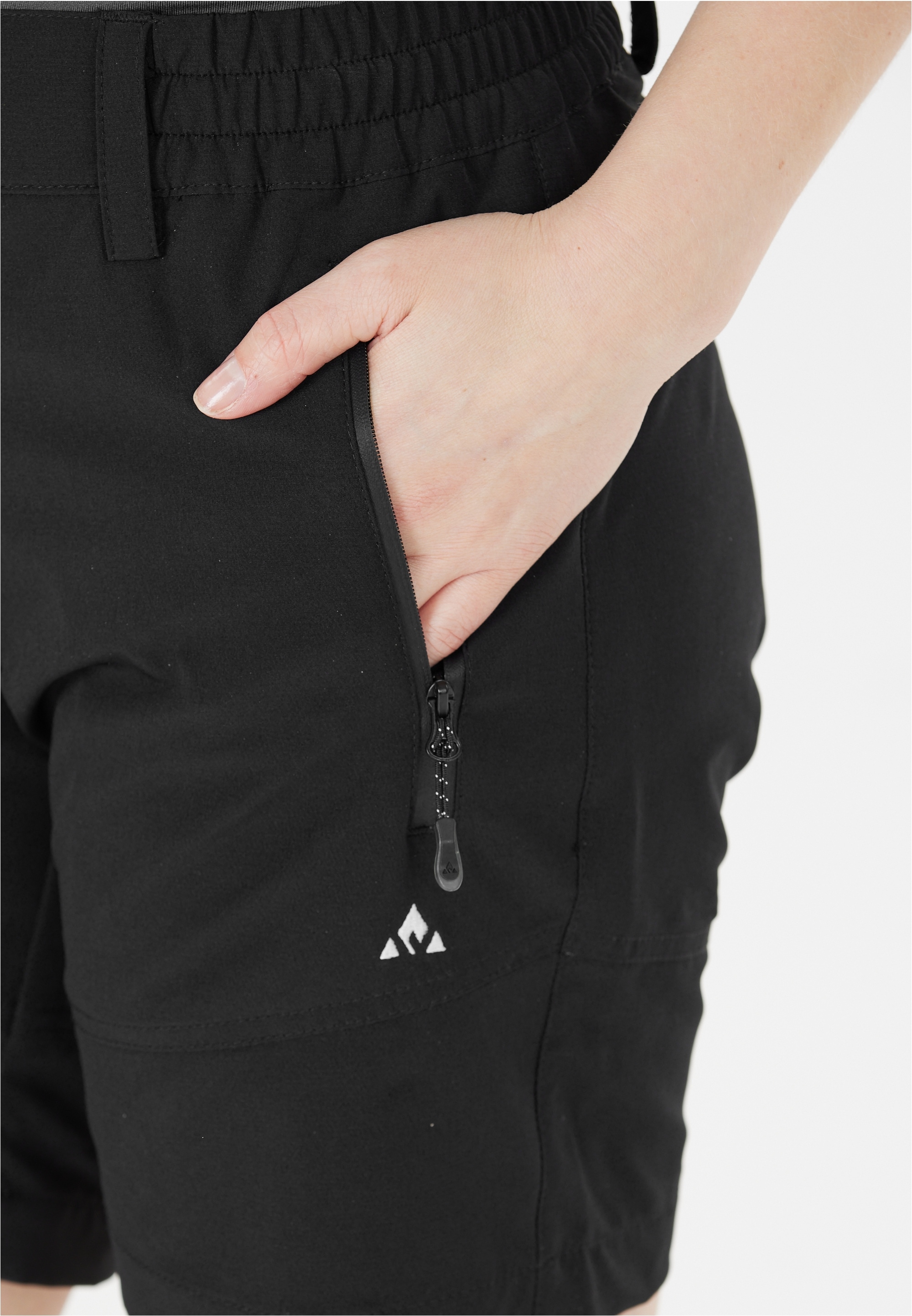 WHISTLER Shorts »LALA«, mit extra komfortablem Funktionsstretch