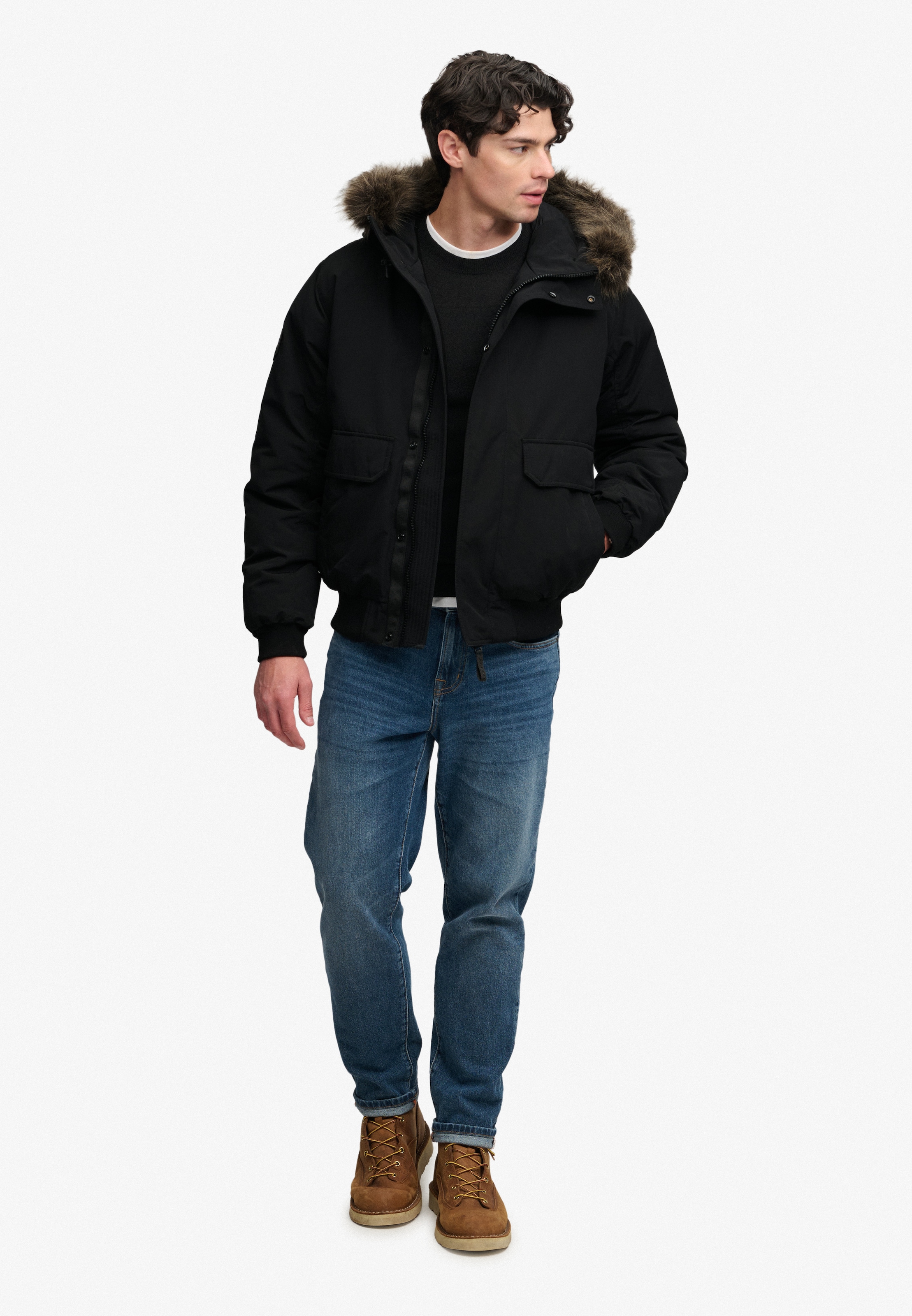 Superdry Bomberjacke »FAUX FUR EVEREST BOMBER JACKET« mit Kapuze Kunstfaser, relaxed fit