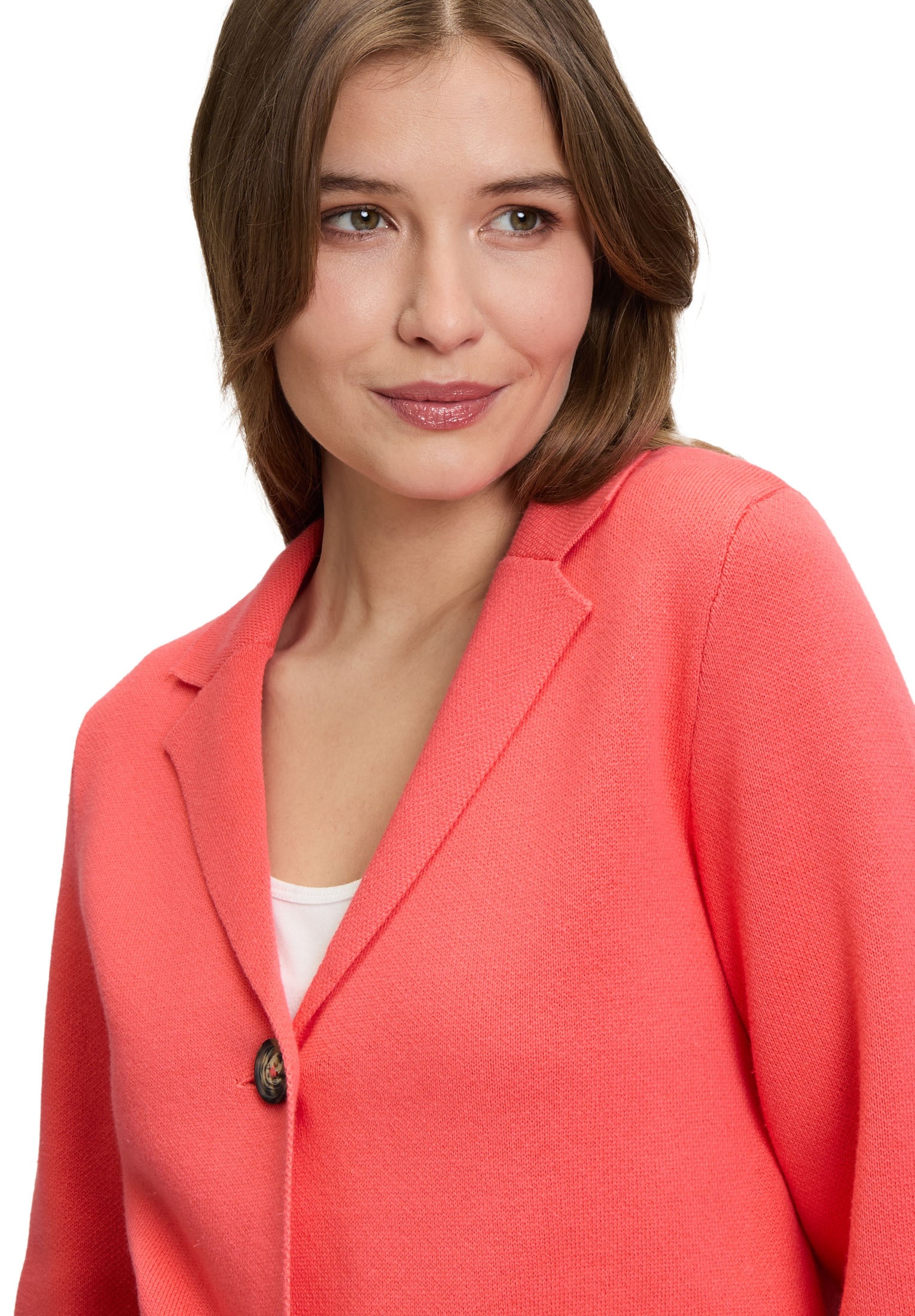 Betty Barclay Strickjacke »Betty Barclay Damen Strickblazer mit aufgesetzten Taschen«, Knöpfe