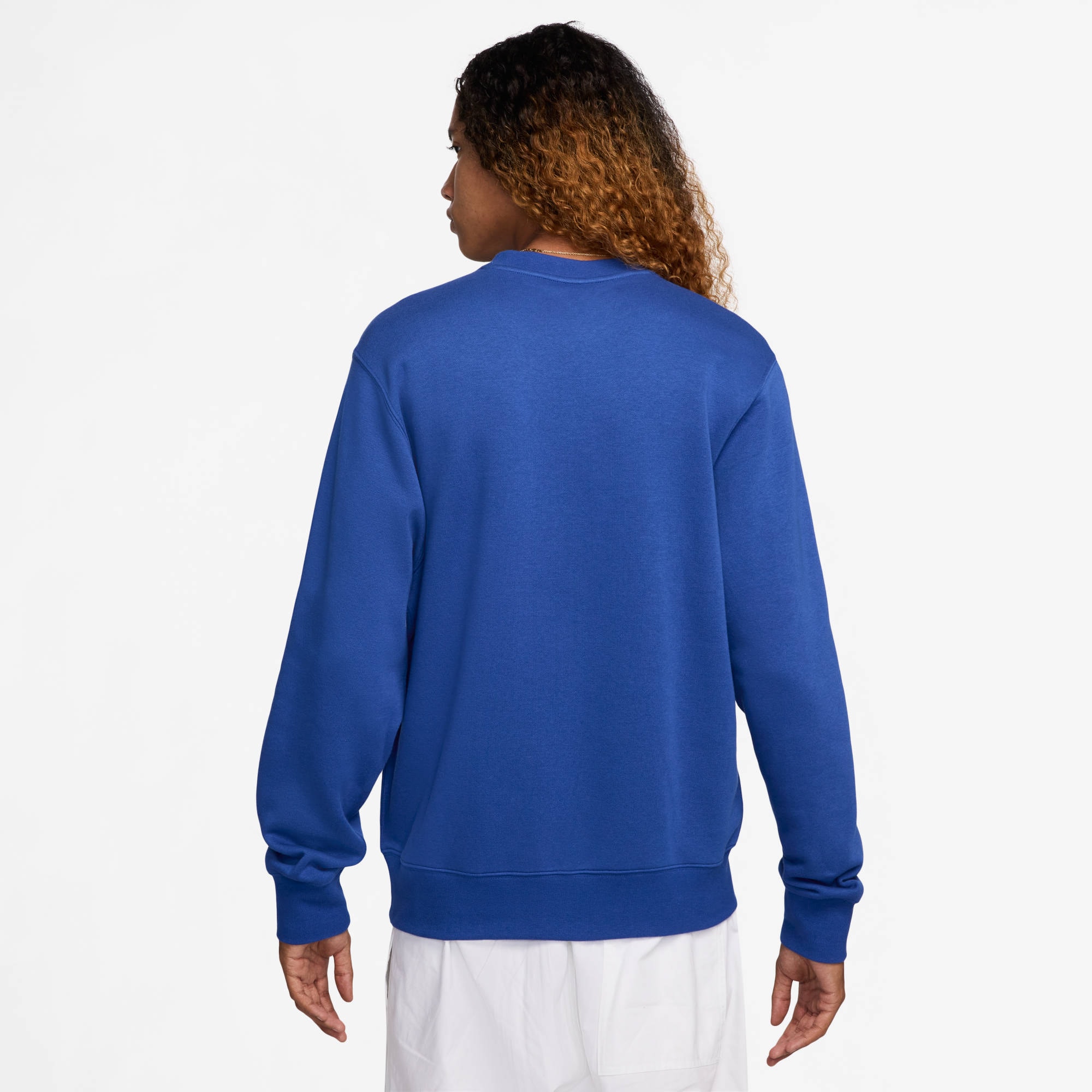 Nike Sportswear Sweatshirt »Nike Club Men's Fleece Crew«, sportlicher Stil, aus Baumwolle und Polyester
