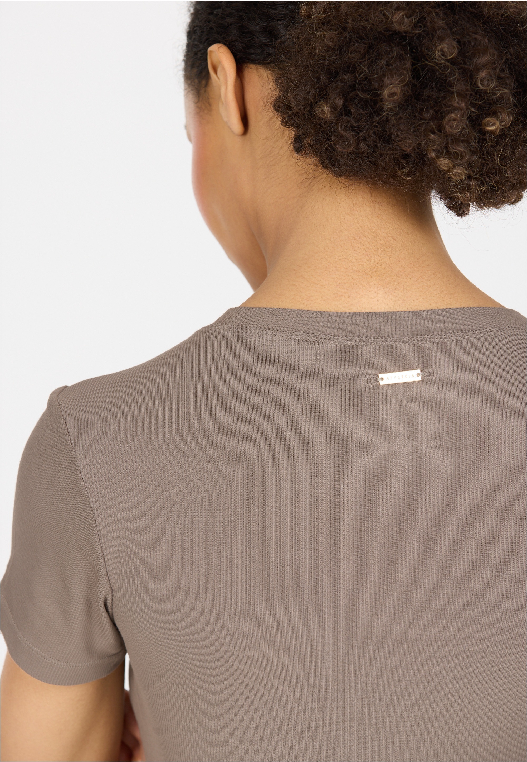 ATHLECIA Funktionsshirt »Tinashe«, im simplen und schnelltrocknenden Design