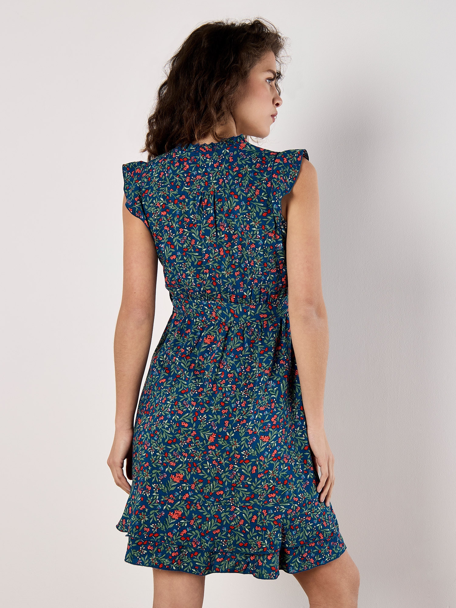 Apricot Druckkleid »Blumenwald-Rüschen-Ditsy-Kleid« Gemustert mit Rüschen