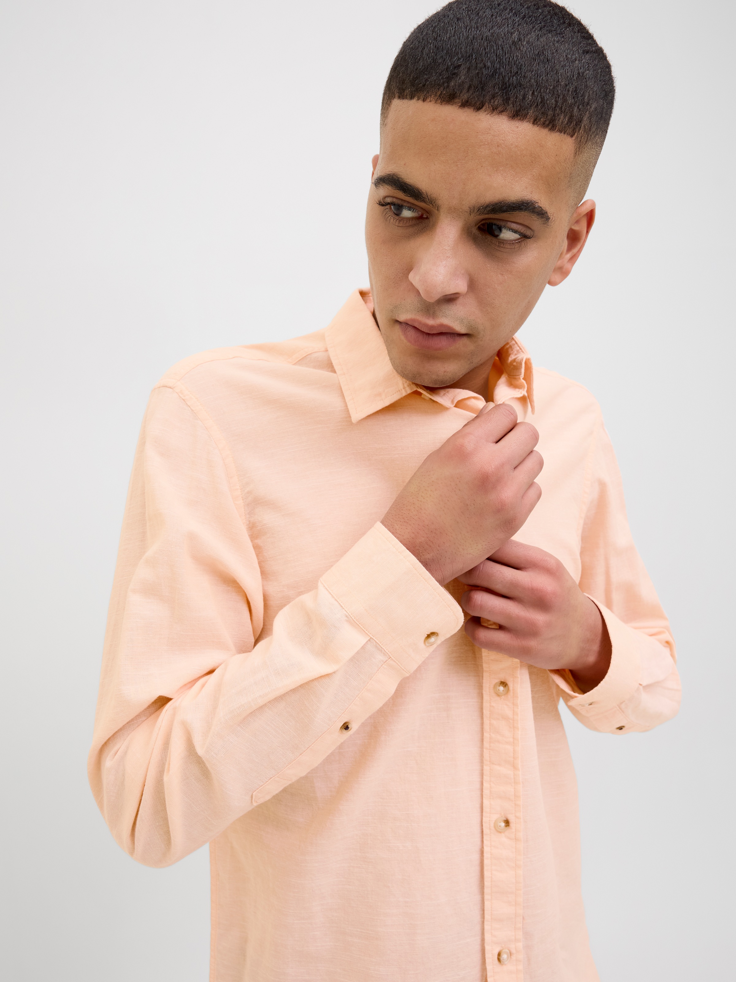 Jack & Jones Langarmhemd »JJESUMMER SHIRT LS SN«, mit Hemdkragen