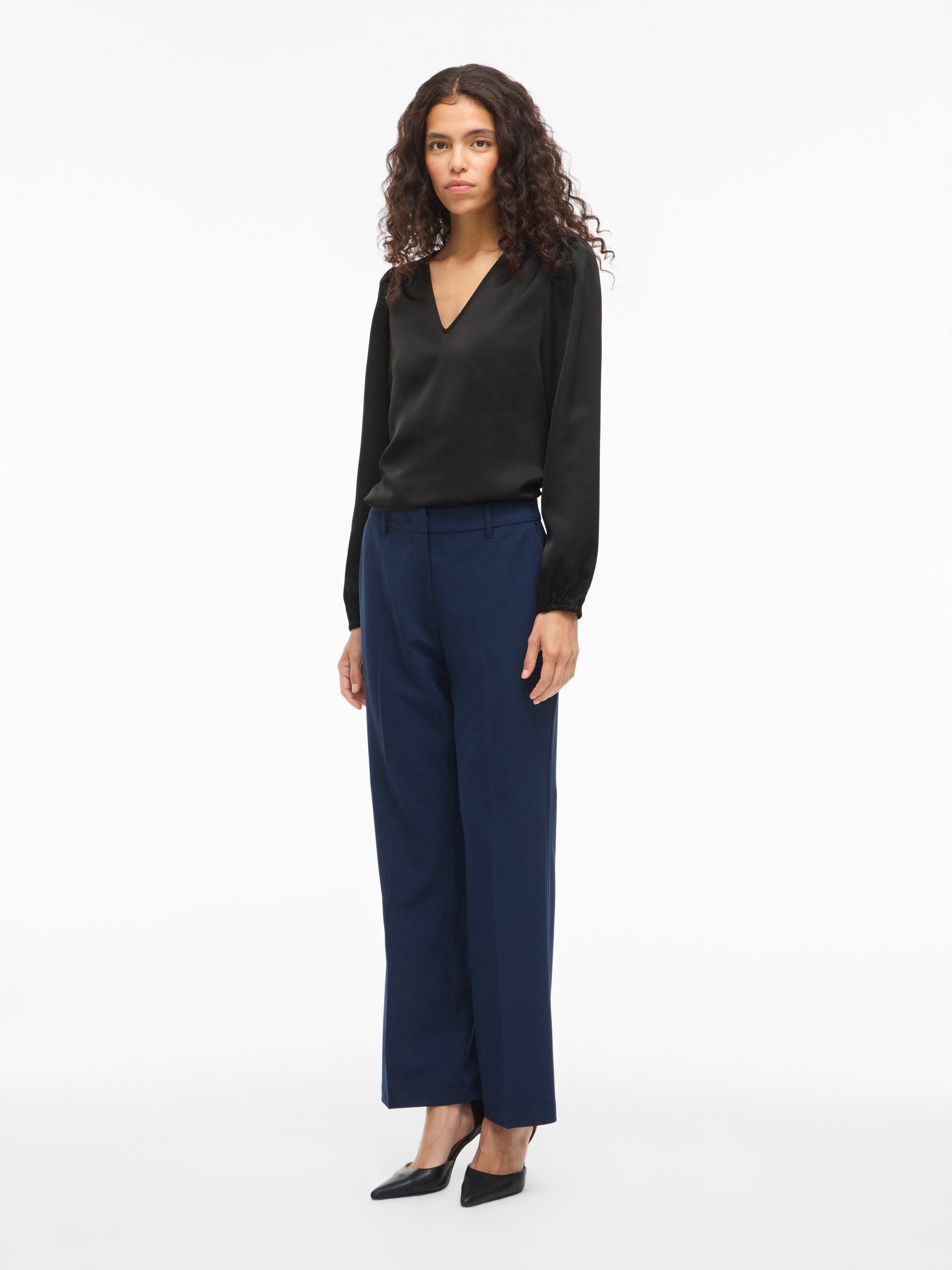 Vila Langarmshirt »VIELLETTE L/S SMOCK SATIN TOP - NOOS« Kunstfaser, regular fit