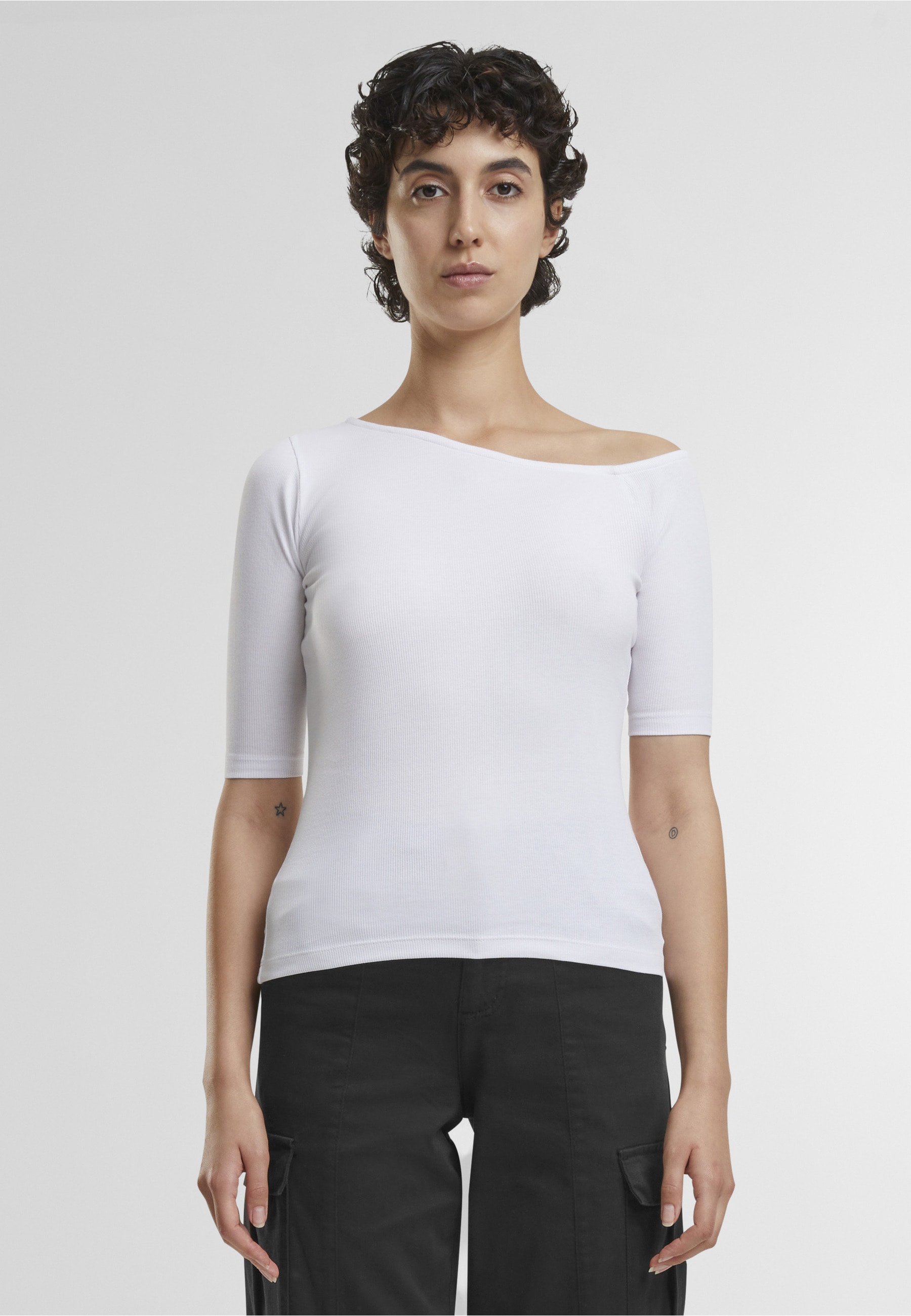 URBAN CLASSICS T-Shirt »Urban Classics Ladies Organic Asymmetric Rib Tee« 1 Stk.