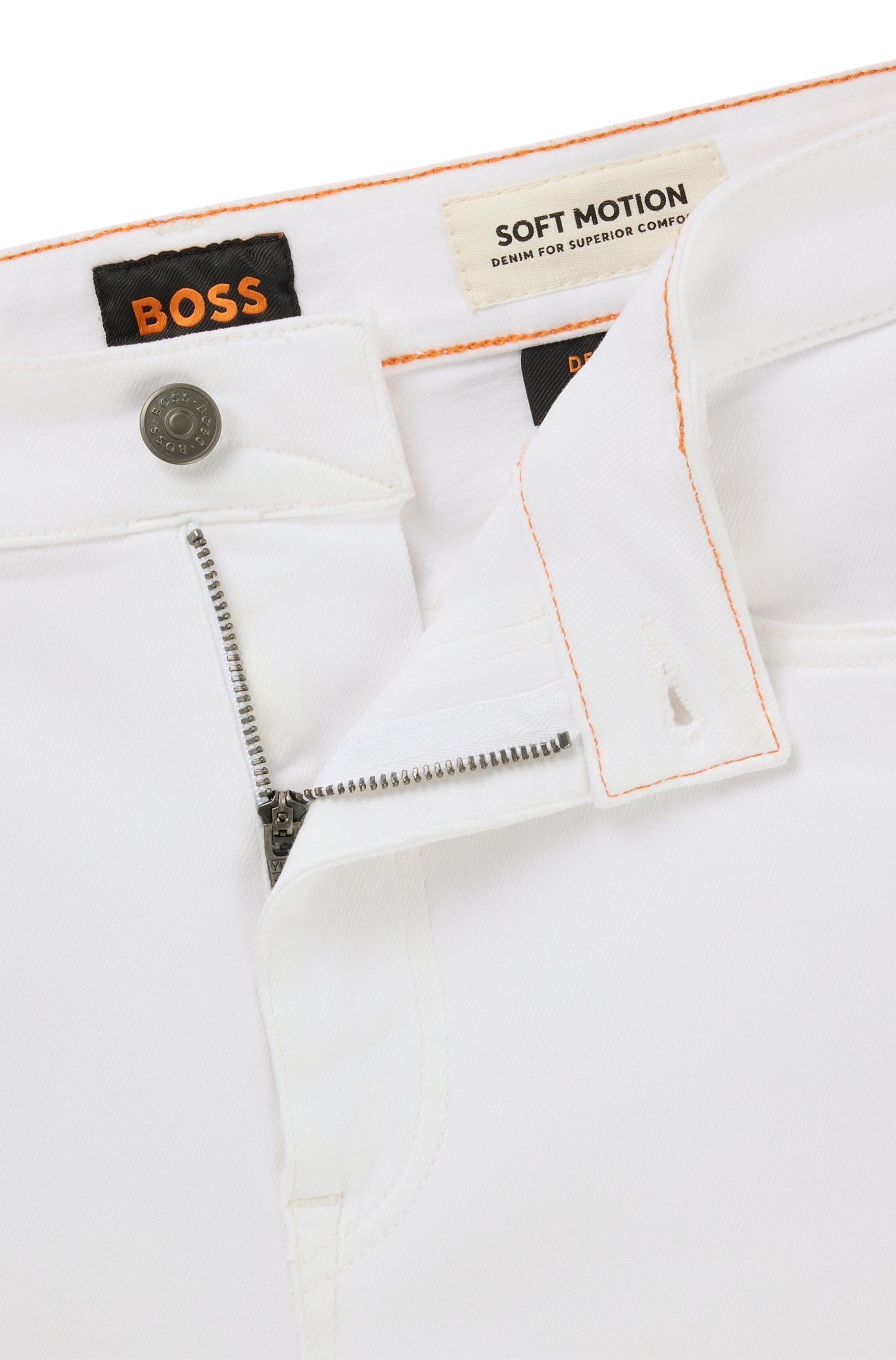 BOSS ORANGE 5-Pocket-Jeans »DELAWARE BO«, in weißer Optik mit Lederbadge