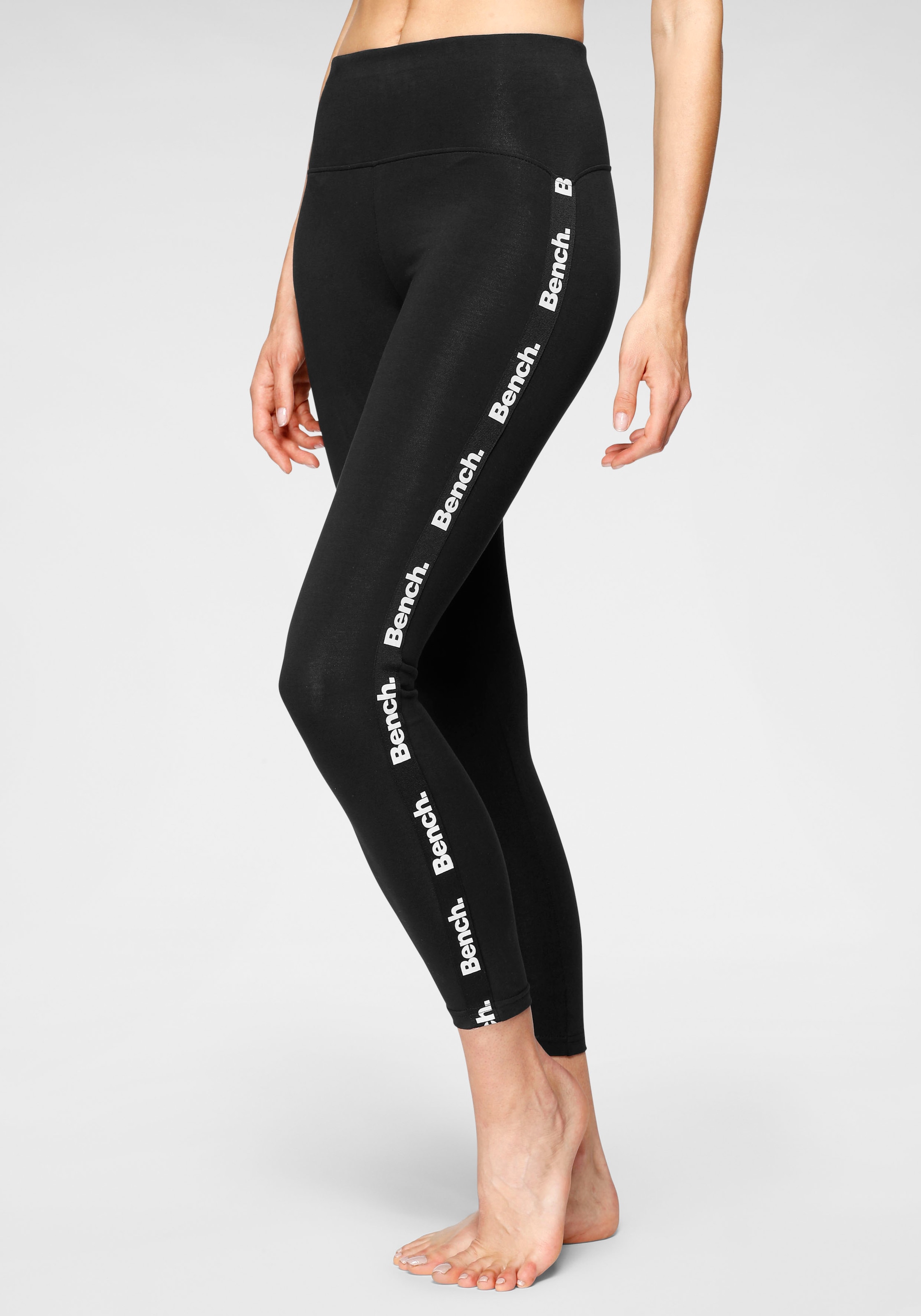 Bench. Loungewear Leggings, mit bedruckten Tapestreifen