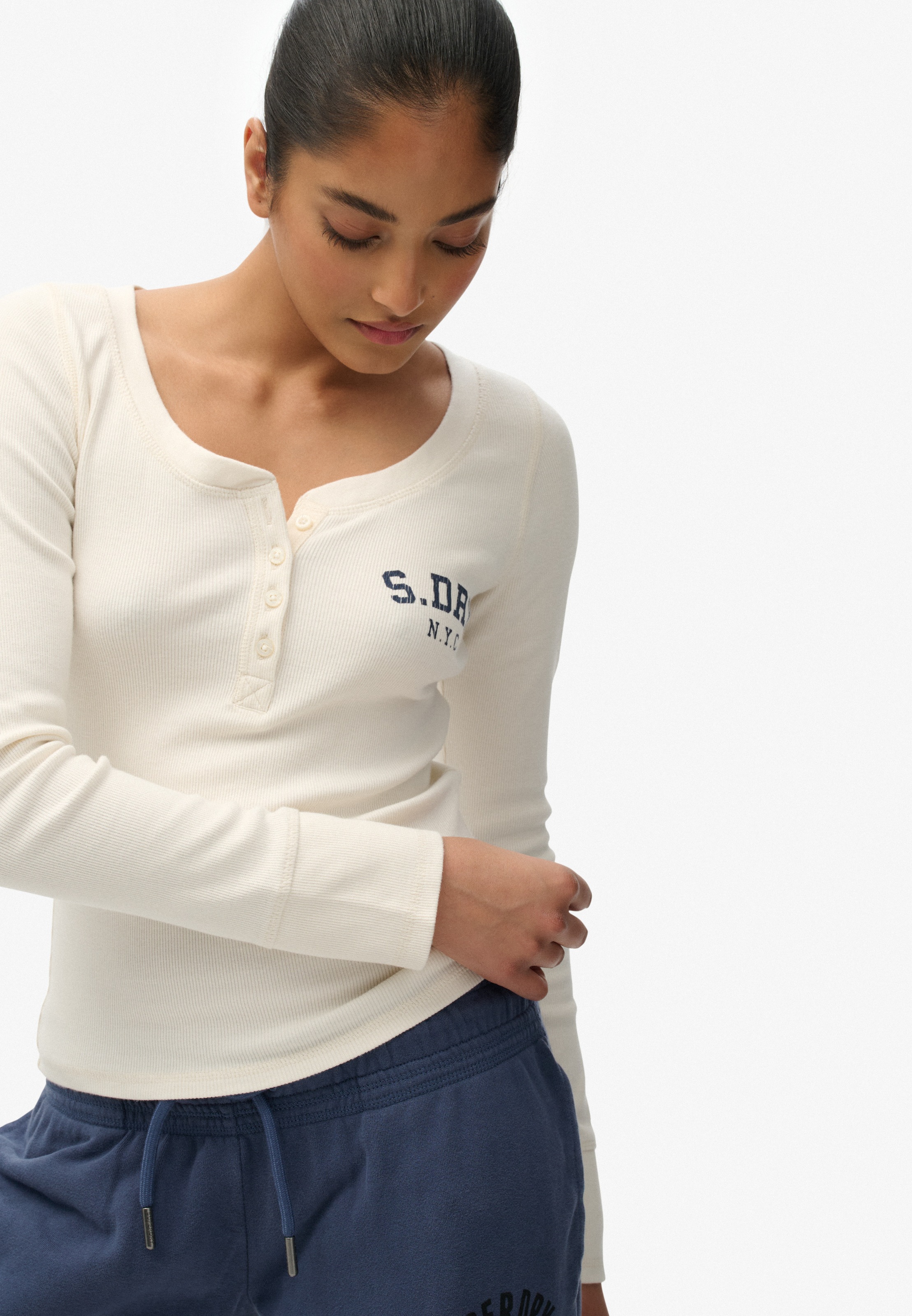 Superdry Langarmshirt »ATHLETIC BUTTON DOWN LS TOP« im Henley-Stil