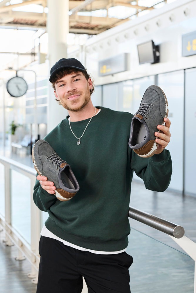 Thumbnail - Rieker Slip-On Sneaker Slipper, Schlupfschuh, Halbschuh, Freizeitsneaker mit Gummizug