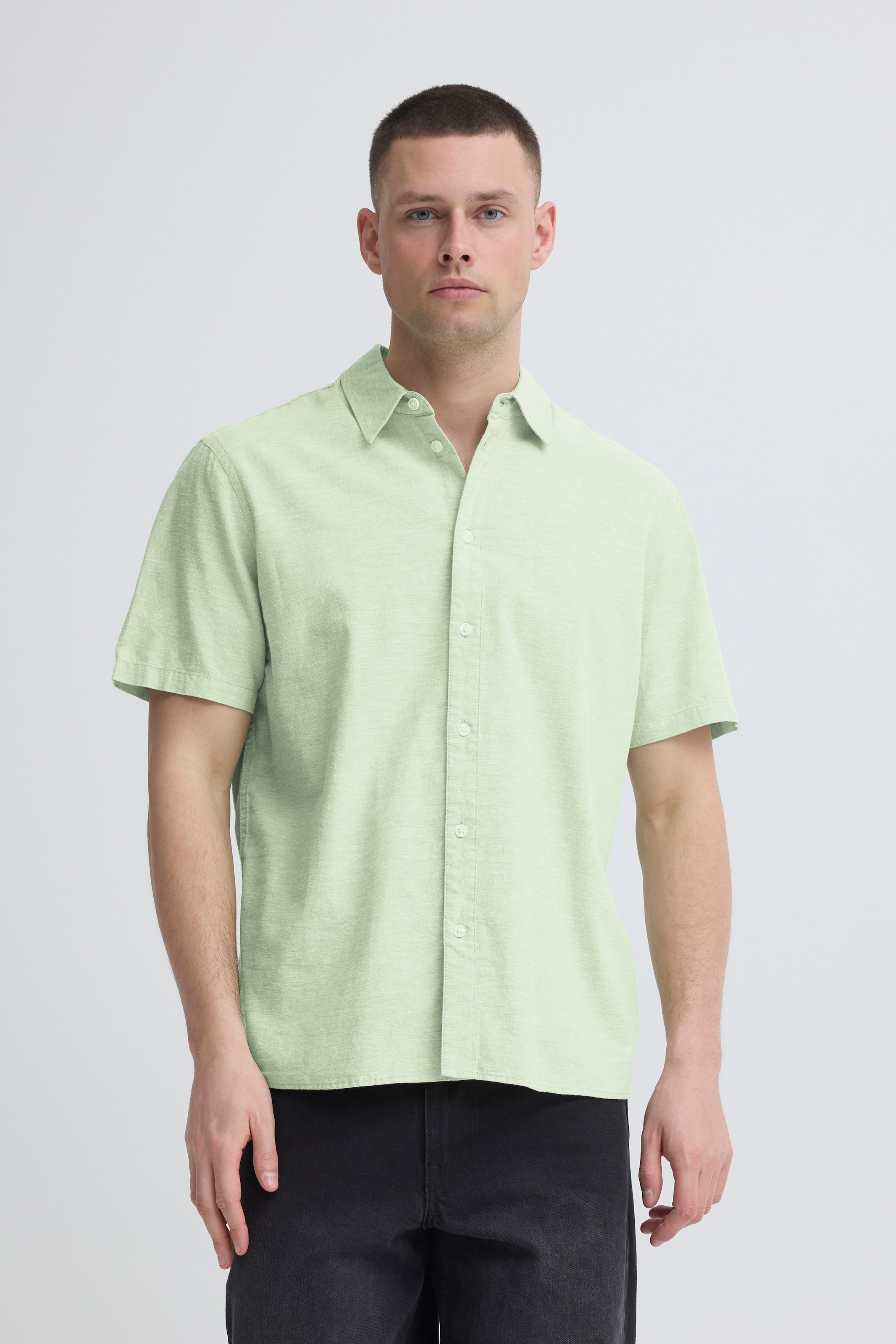 Blend Kurzarmhemd »BHABAN SHIRT PP NOOS« aus Baumwollmischung, mit Leinenoptik, Regular Fit, pflegeleicht