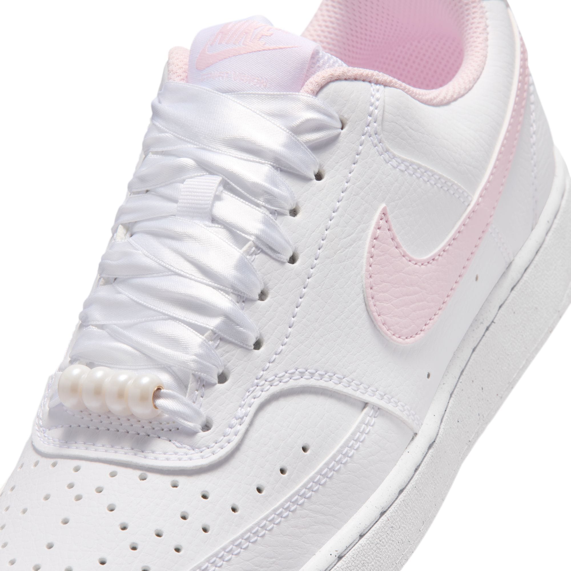 Nike Sportswear Sneaker »Nike Court Vision Low«  inspiriert vom Design des Nike Air Force