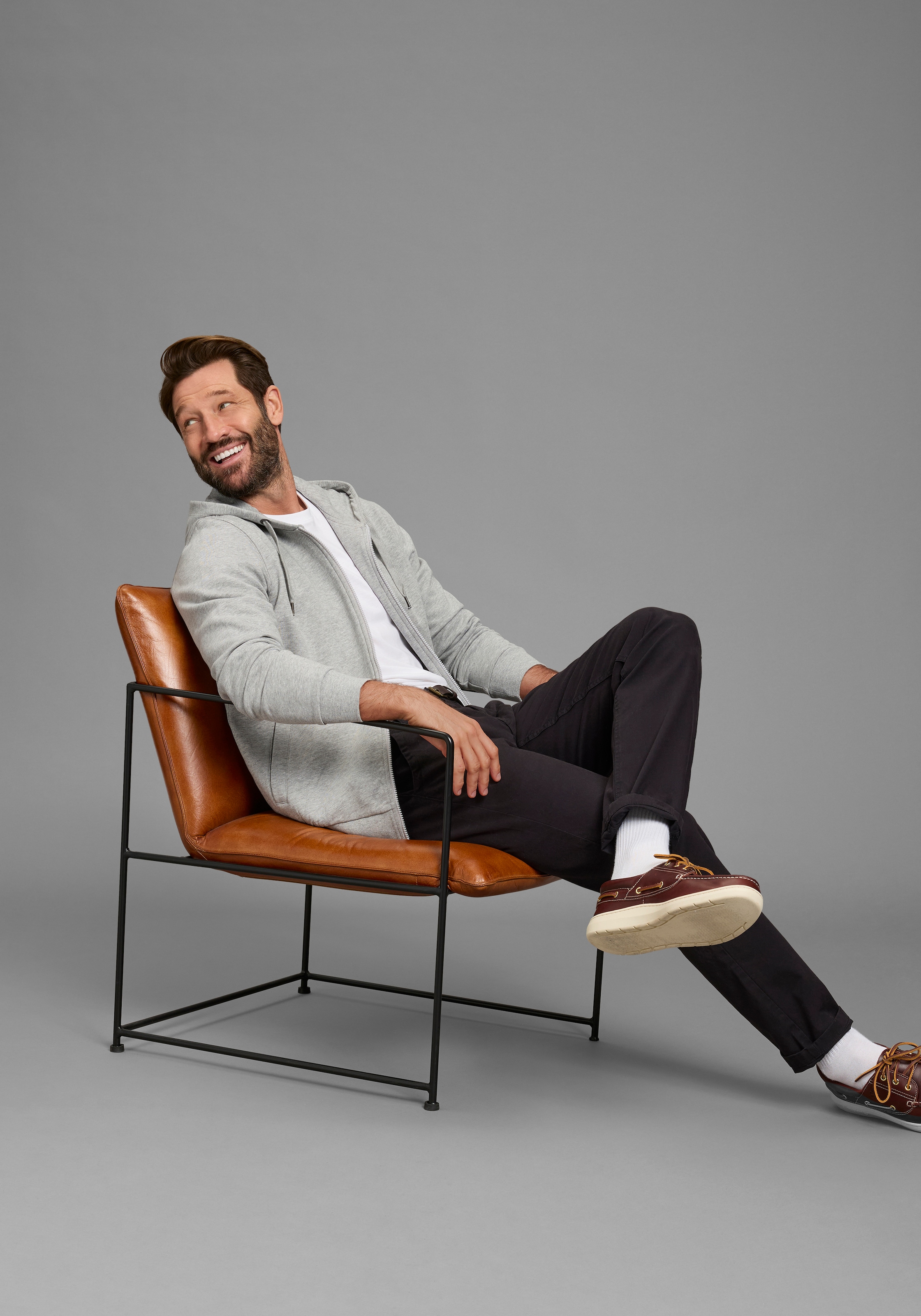 Man's World Sweatjacke Spar-Set, 2 tlg. mit Kapuze und Kordelzug, aus angerauter Sweatware