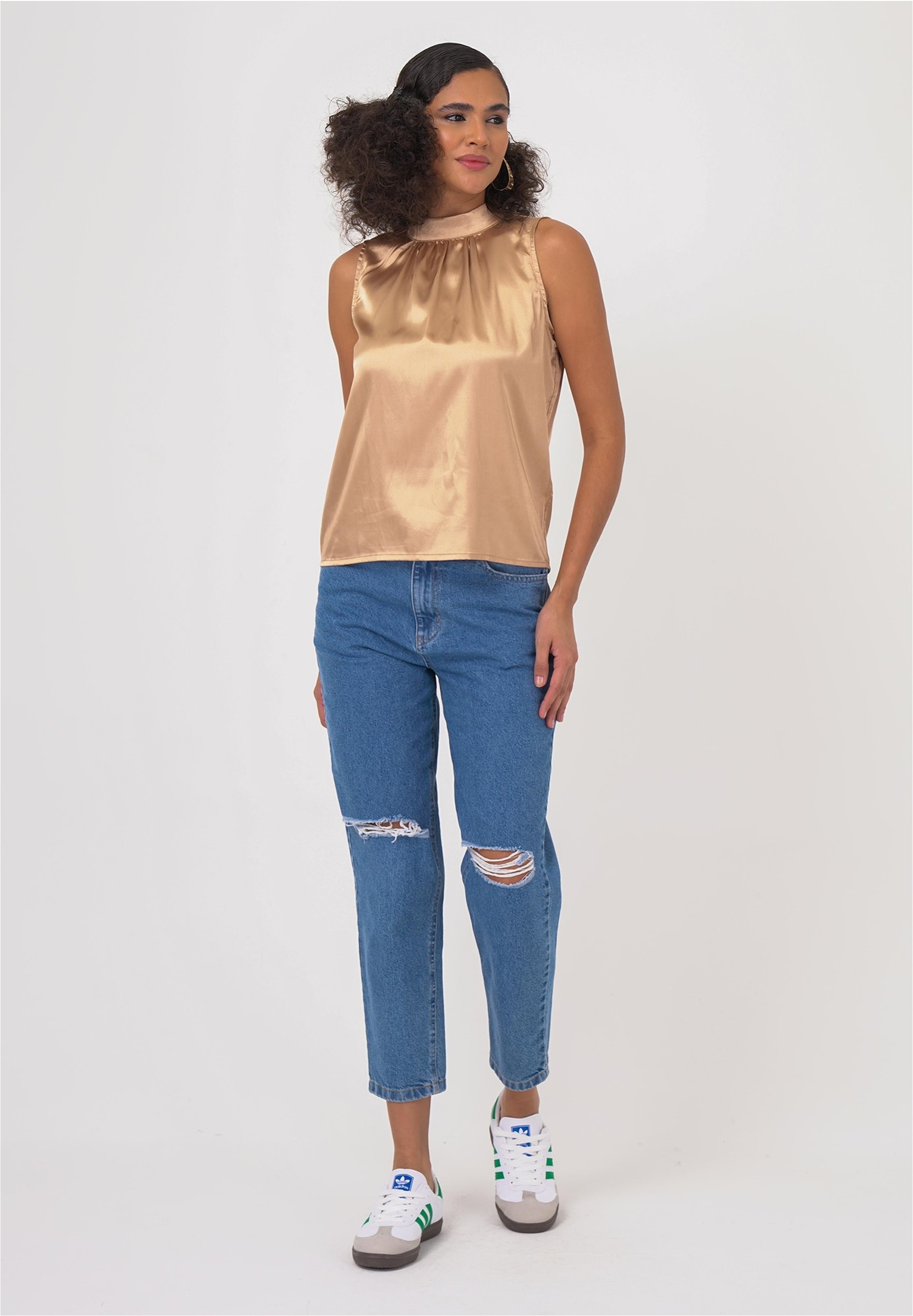 freshlions Klassische Bluse, mit hohem Kragen